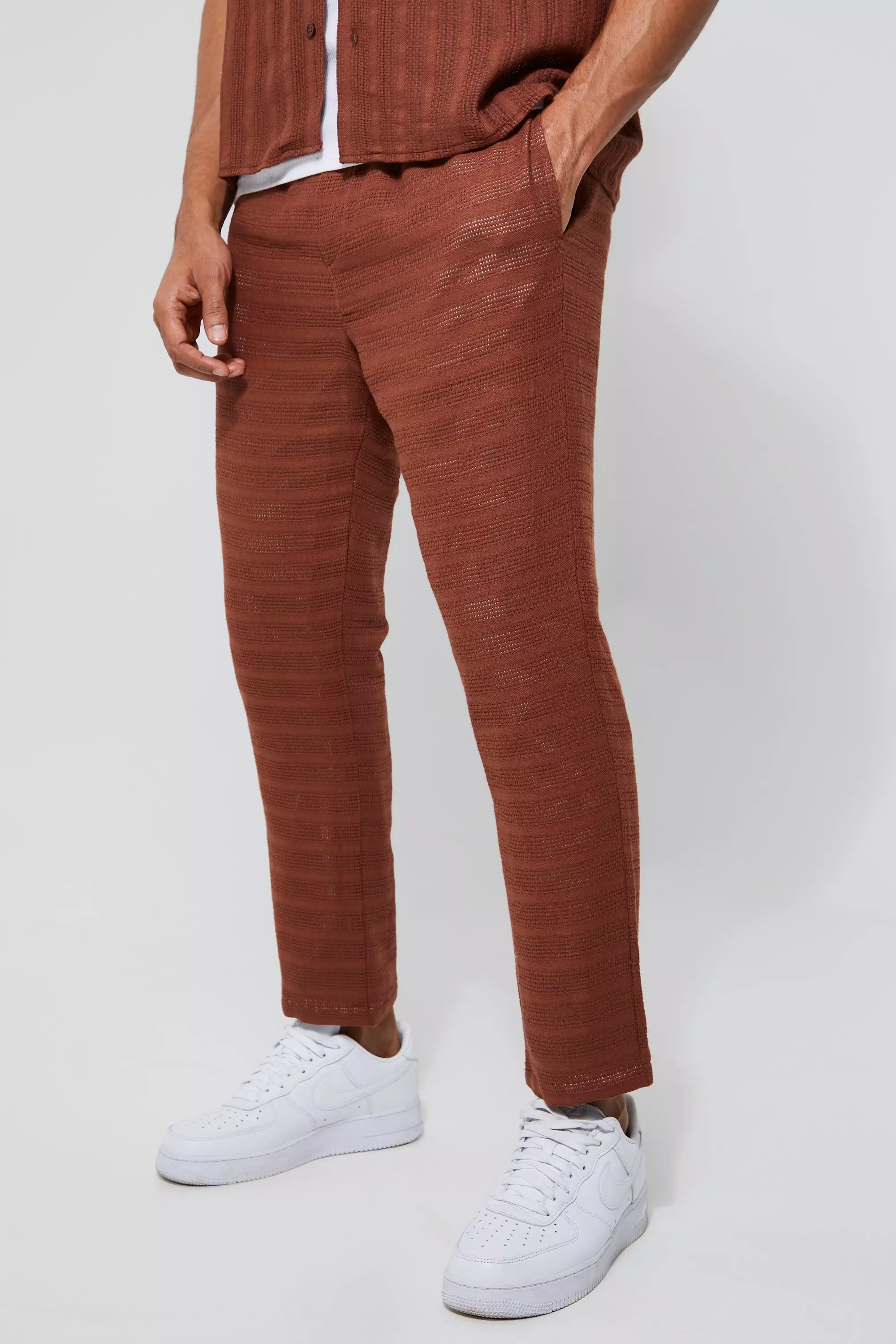 boohooMAN Men's Tapered High Rise Trouser with Belt Loops