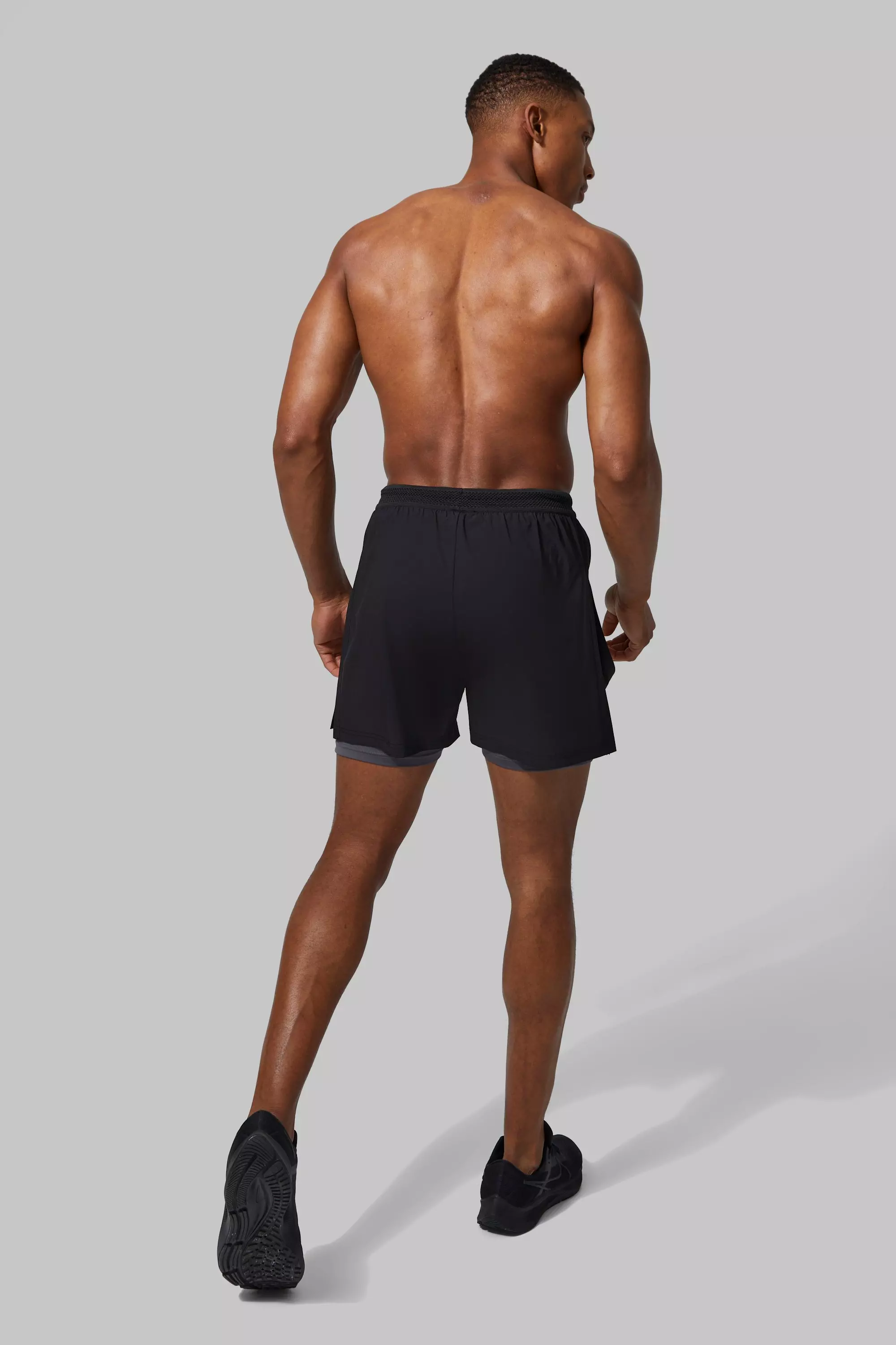 Black Man Active High Split 2-in-1 Short alternative image