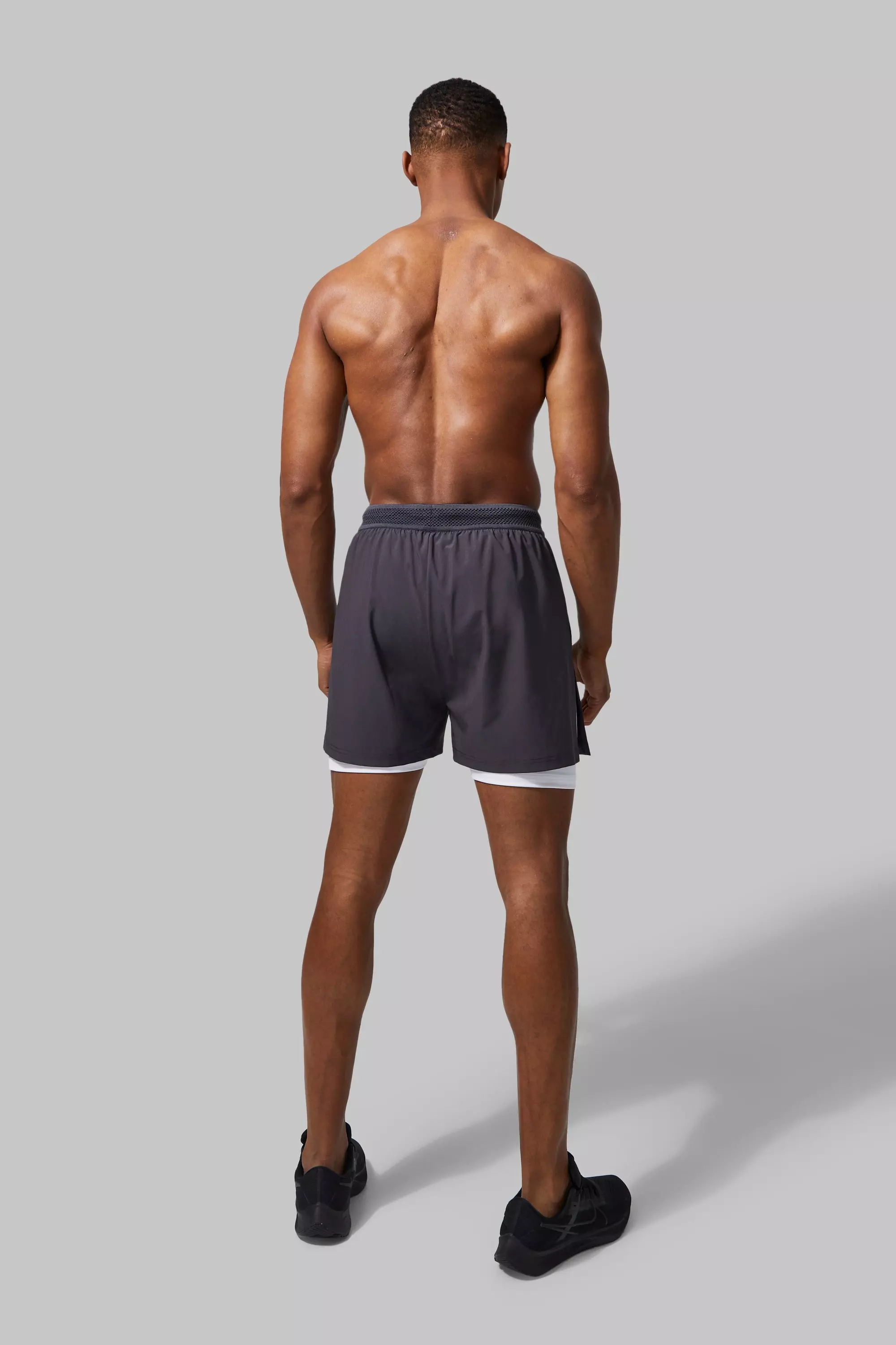 Short de sport 2 en 1 fendu - MAN Active, Charcoal autre image