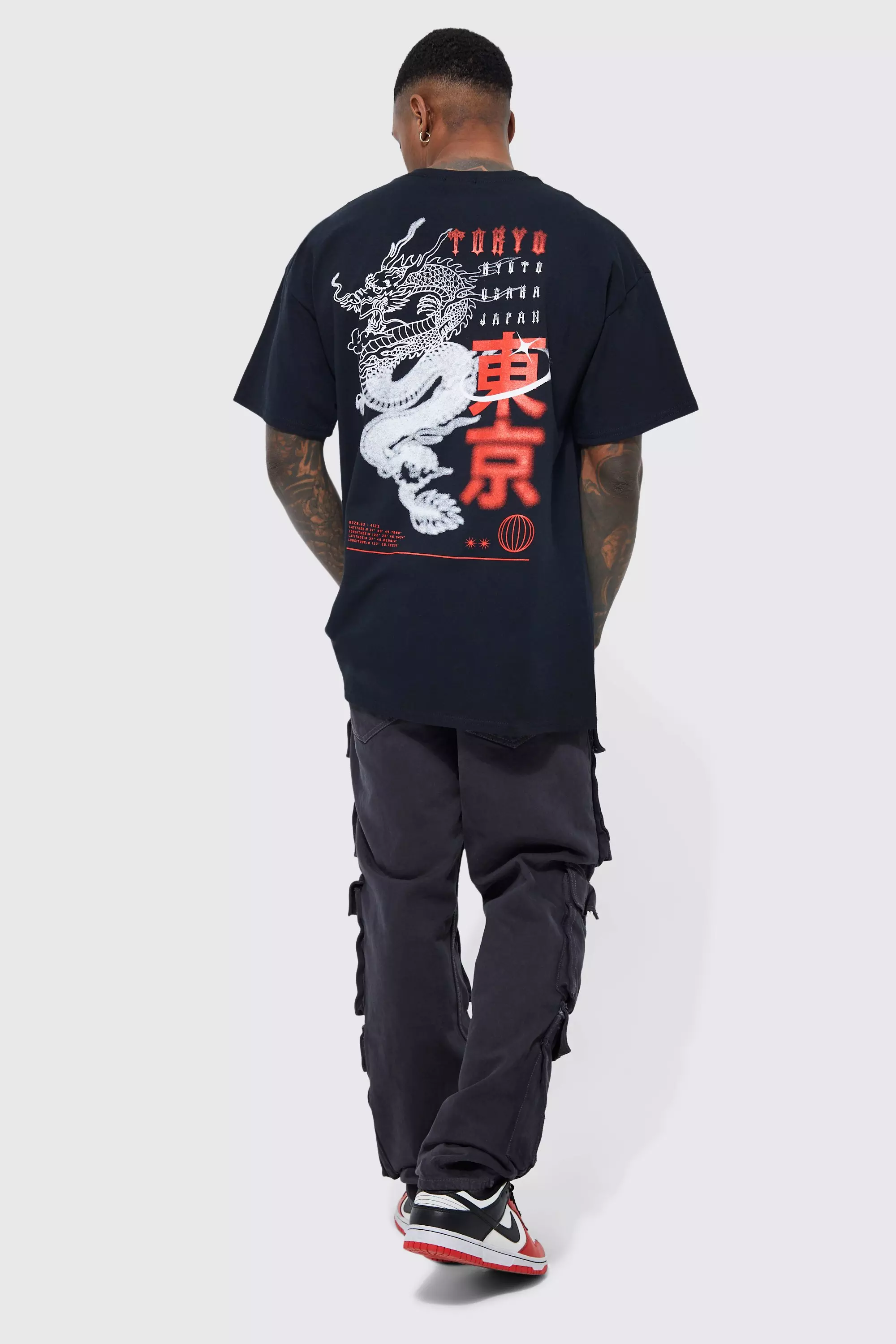 Oversized Tokyo Dragon Back Graphic T-shirt | boohooMAN USA