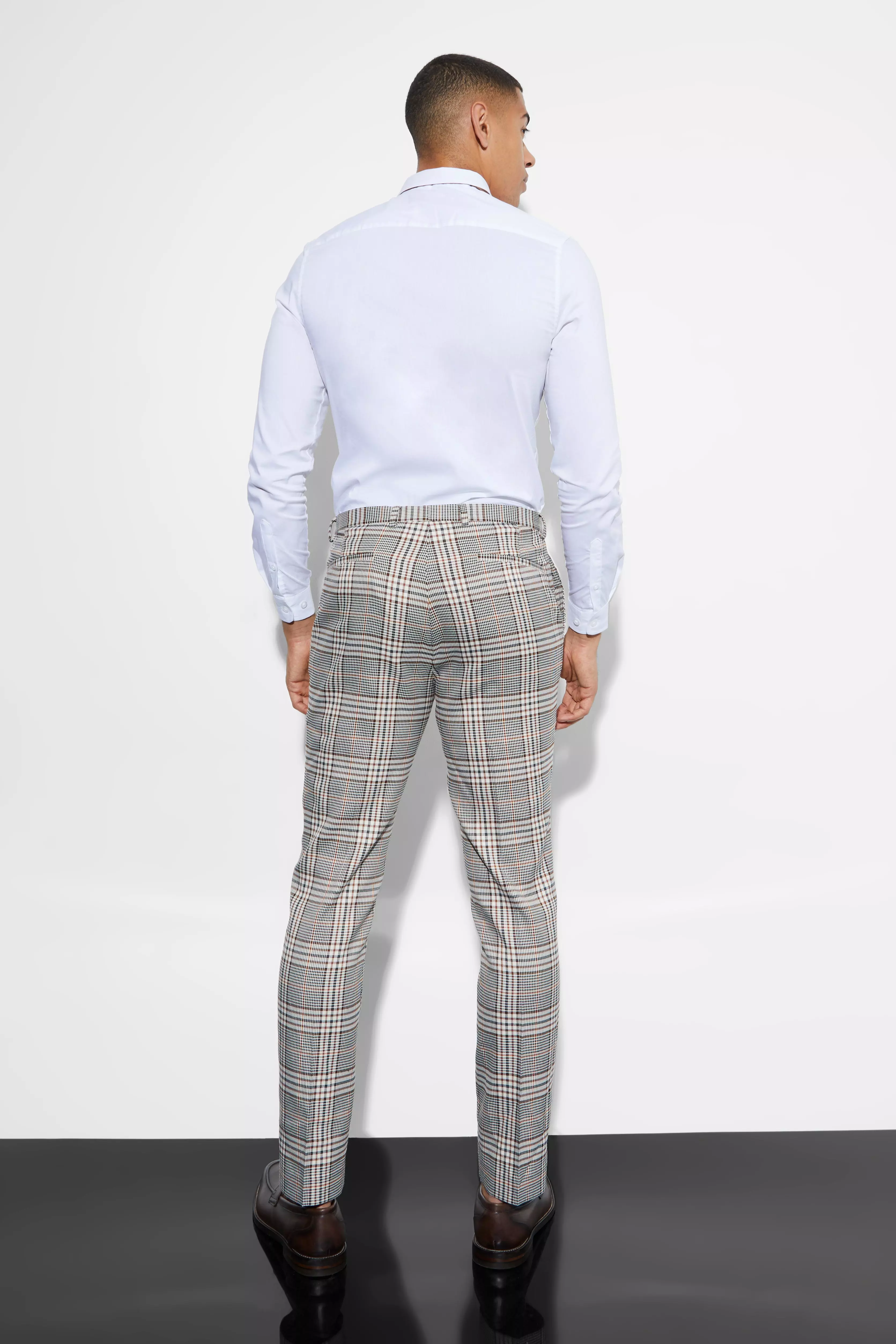 Brown Korte Geruite Slim Fit Pantalons alternatieve afbeelding