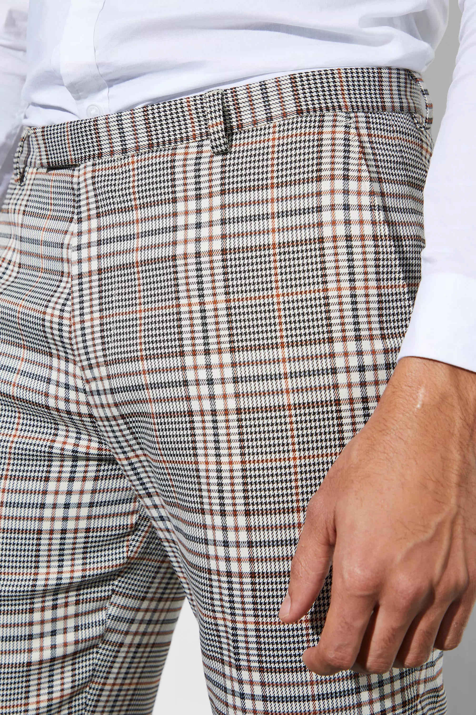 Brown Korte Geruite Slim Fit Pantalons alternatieve afbeelding