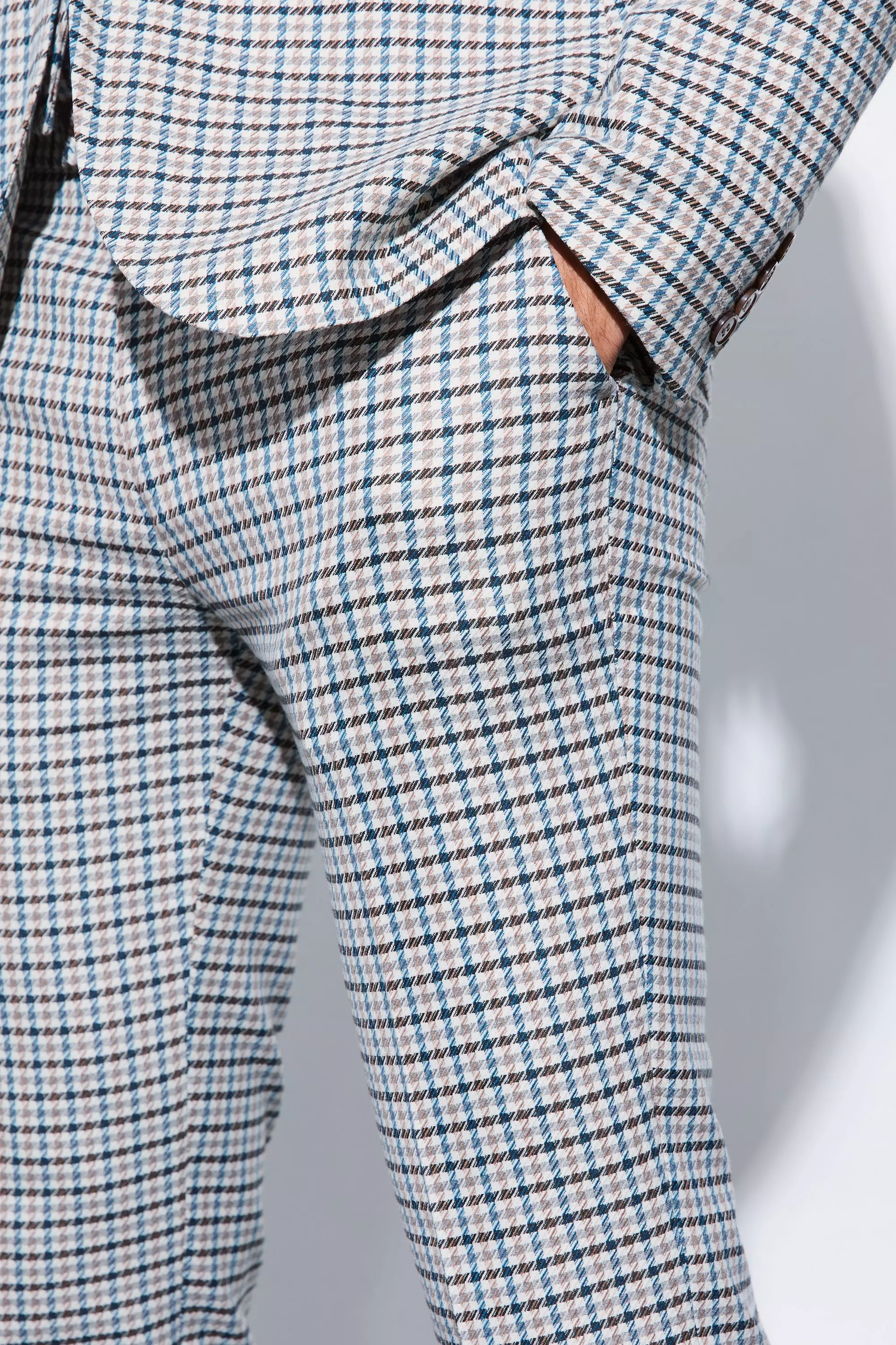 Pantalon de costume court à carreaux, Beige autre image