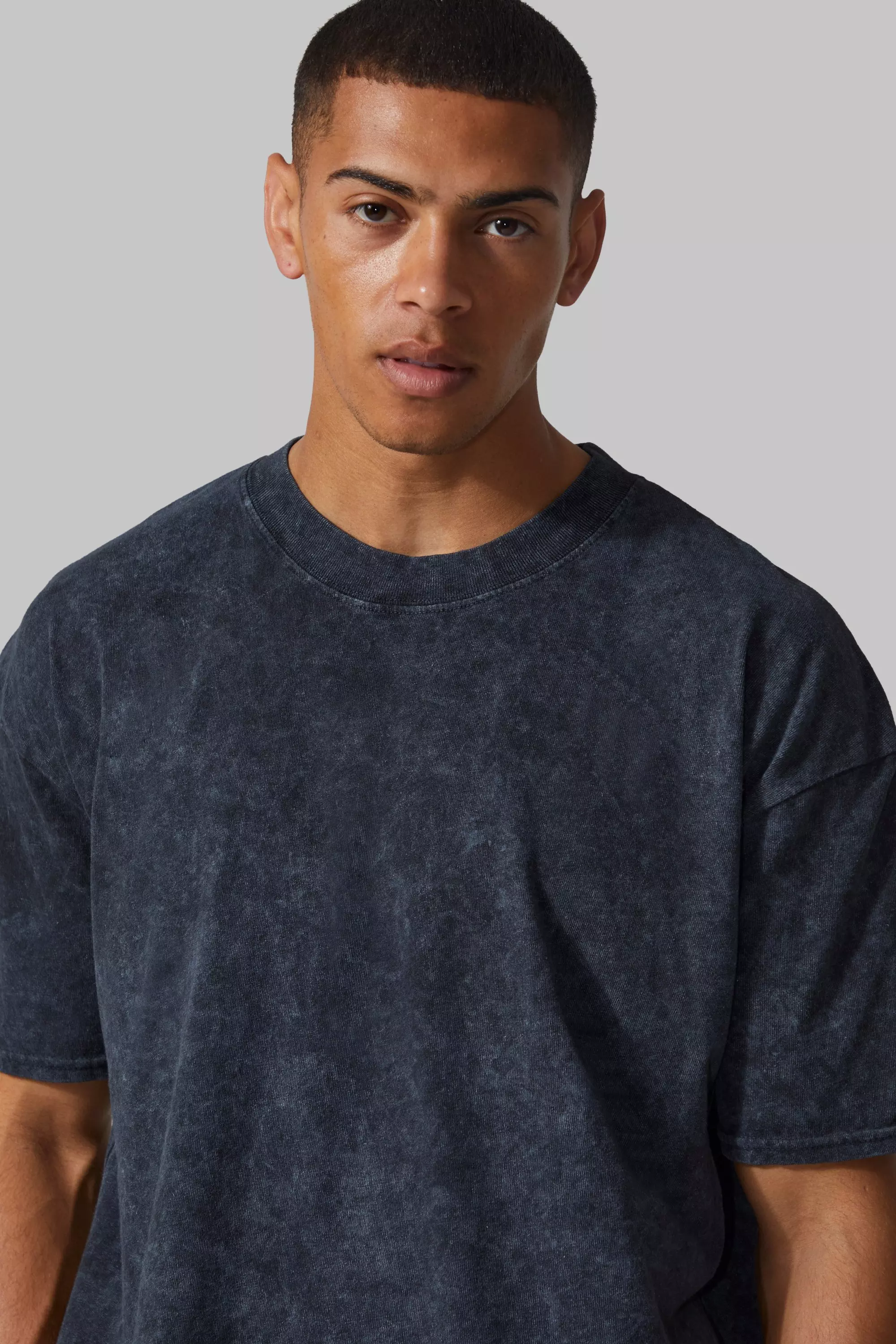 T-shirt de sport oversize délavé - MAN Active, Black autre image