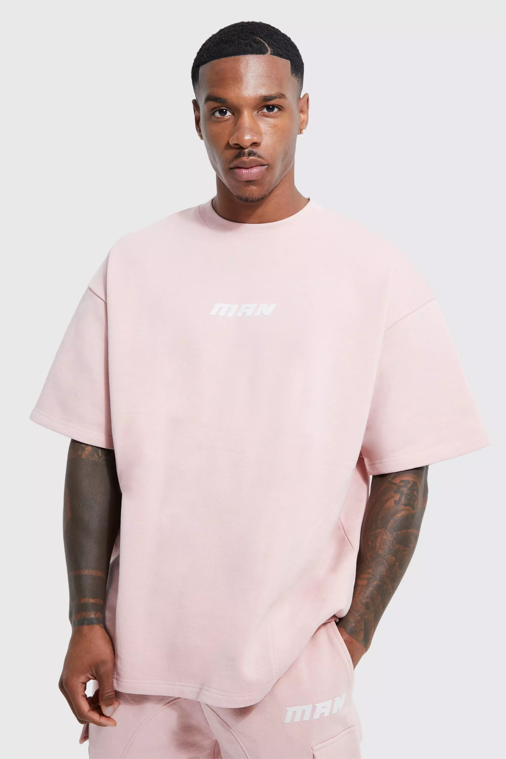 Oversized Flocked Man Panelled T-shirt Pink