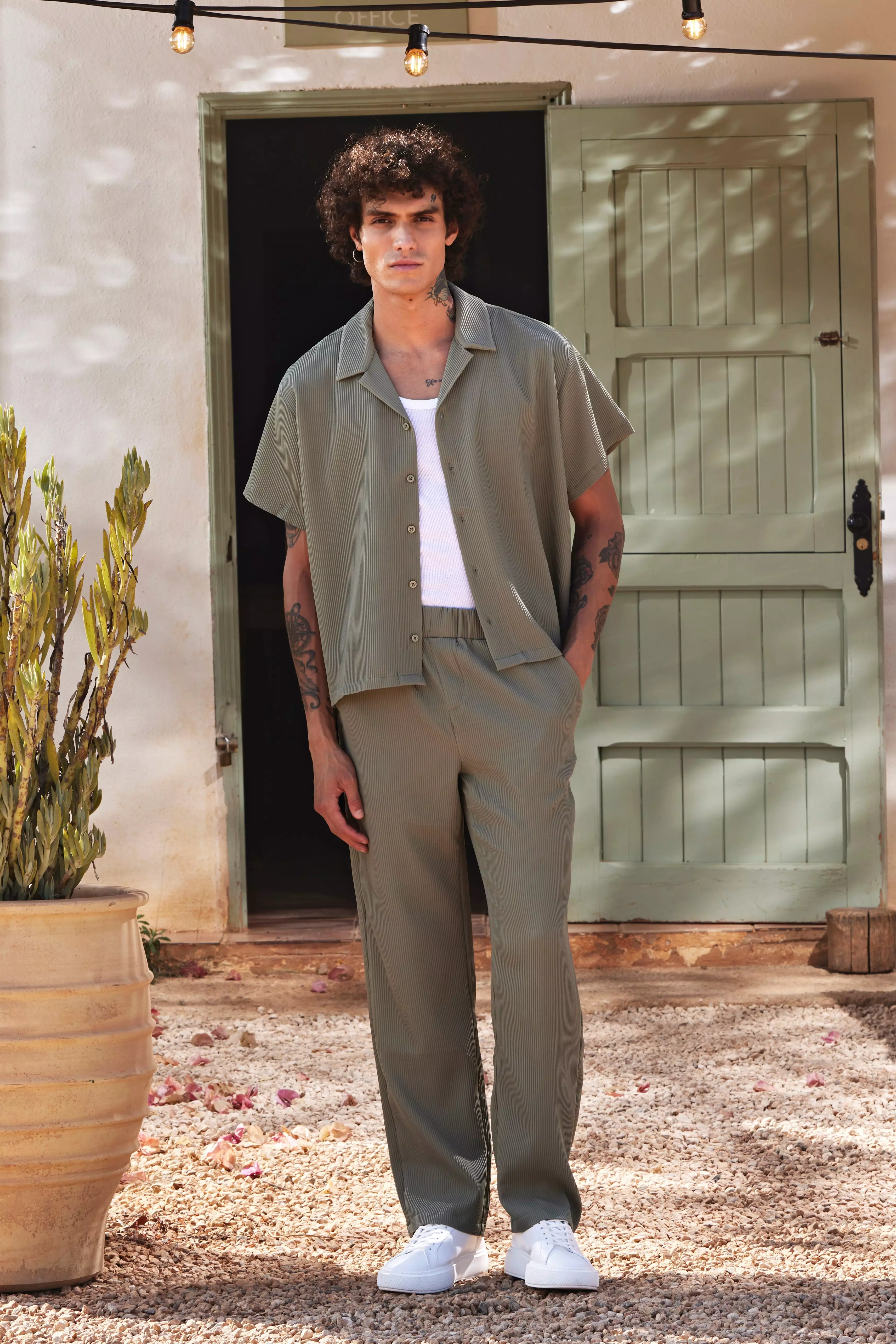 Pleated Boxy Shirt And Straight Trouser boohooMAN