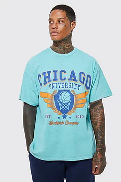 boohooman.com | Oversized Washed Chicago Graphic T-shirt