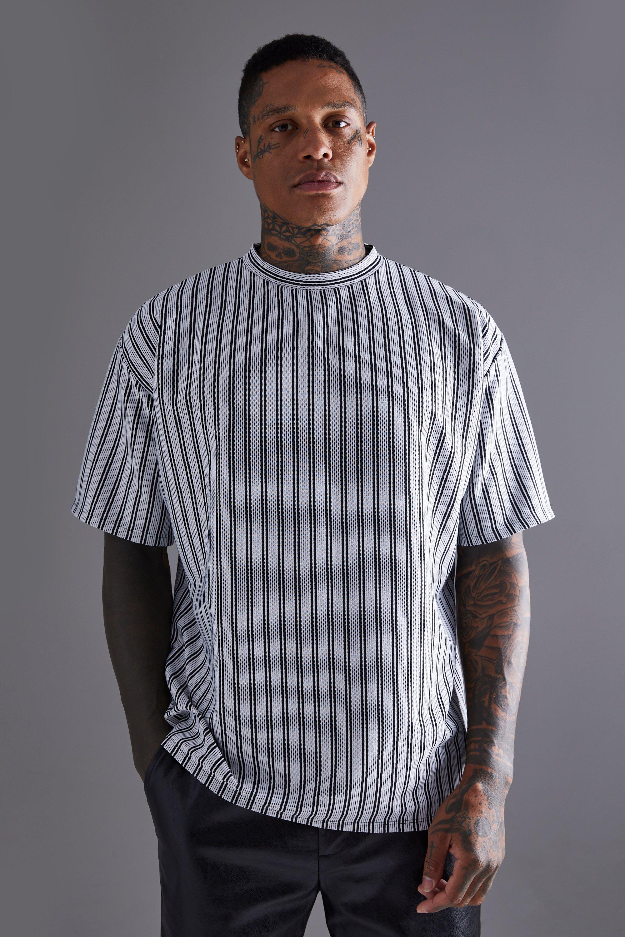 vertical striped t shirt