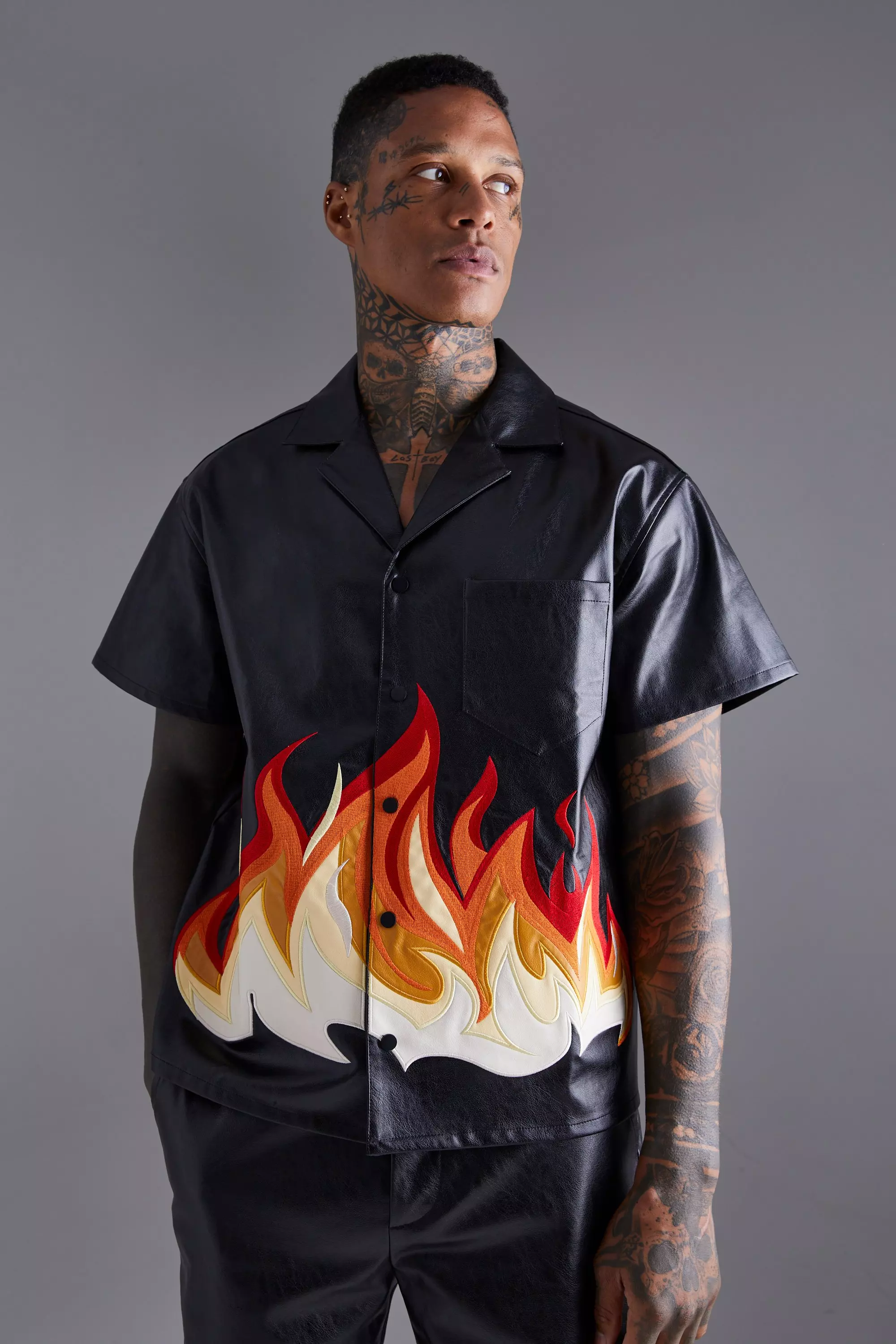 PU Short Sleeve Revere Boxy Flame Print Shirt Black