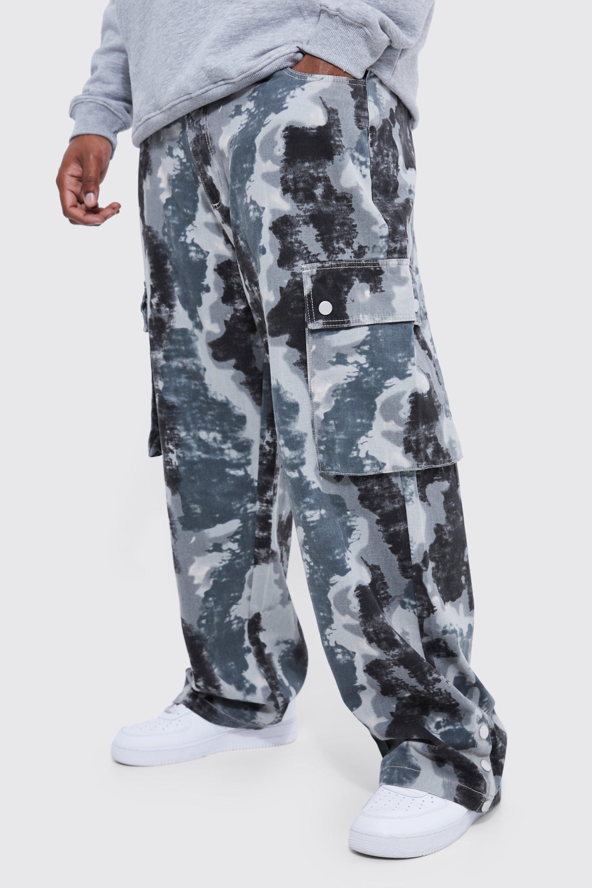 Relaxed Camo Cargo Pants