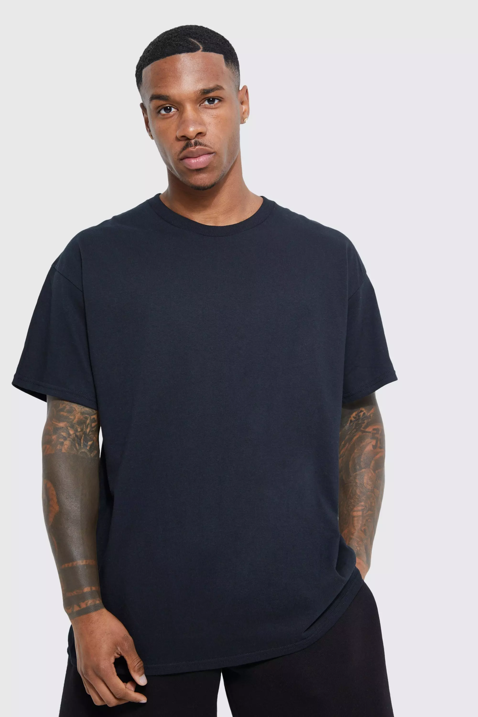 Black Oversized Family Guy License T-shirt alternative image