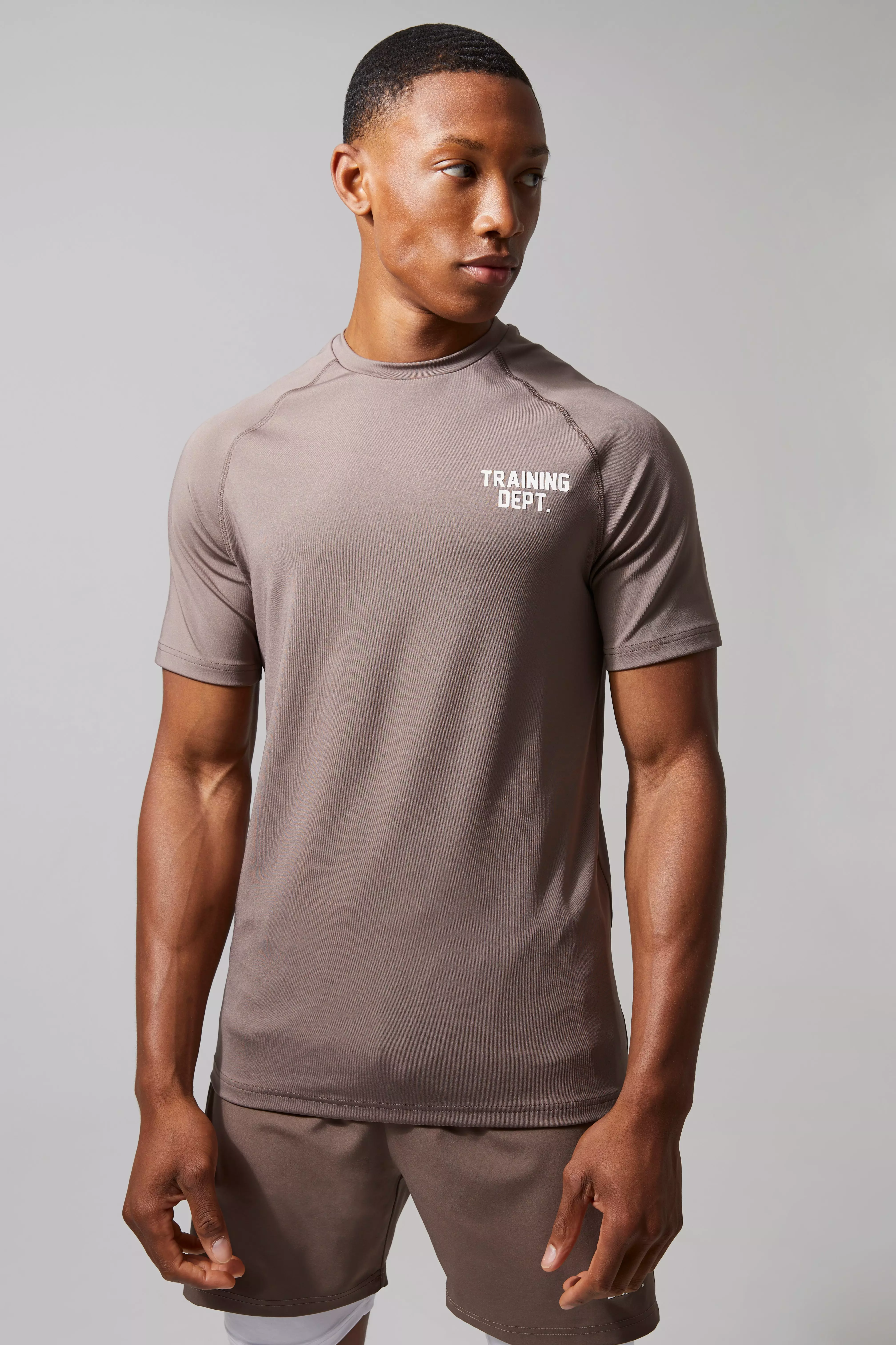 Man Active Training Dept Muscle Fit T-shirt Taupe