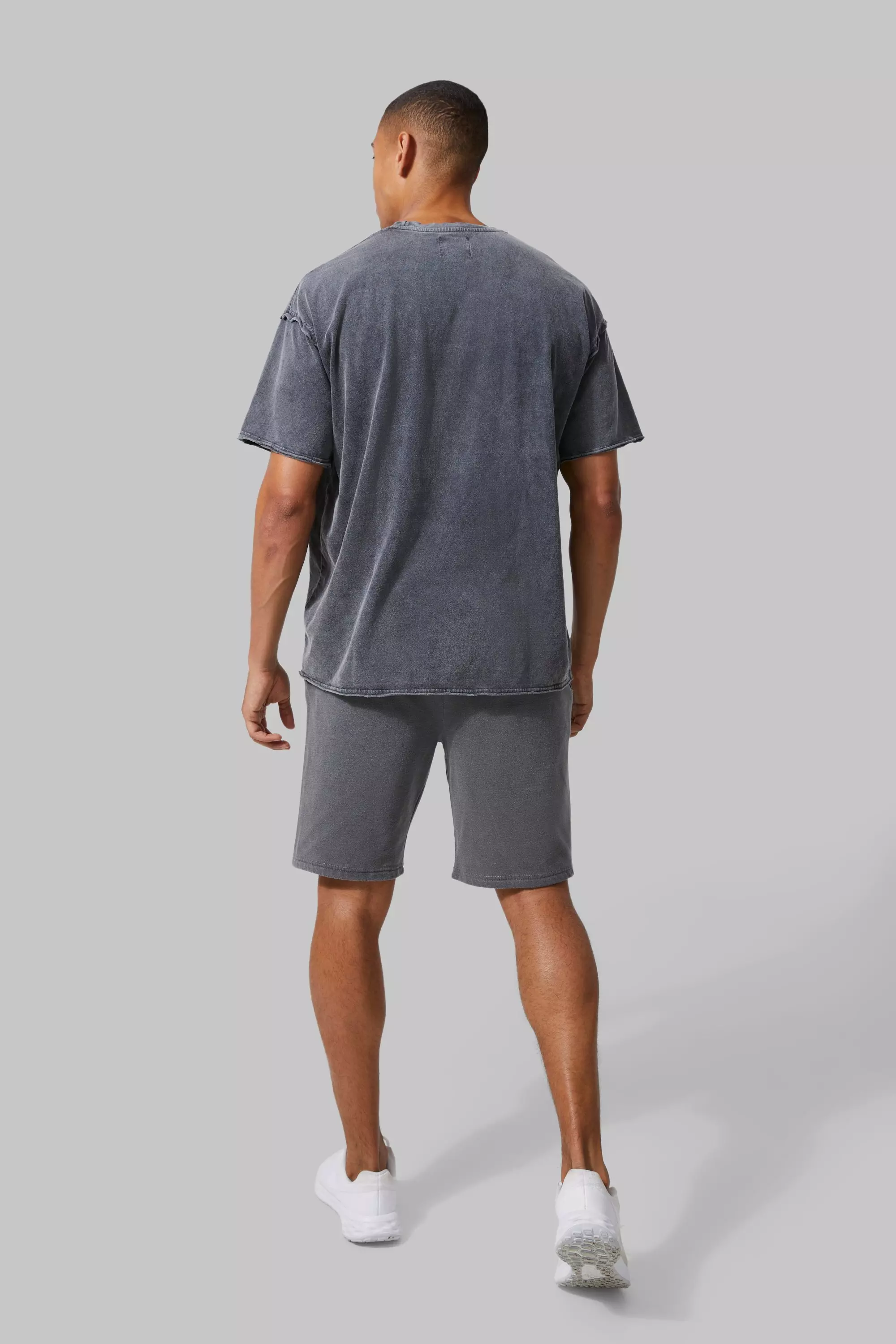 Charcoal Man Active Washed Oversized Raw T-shirt alternative image