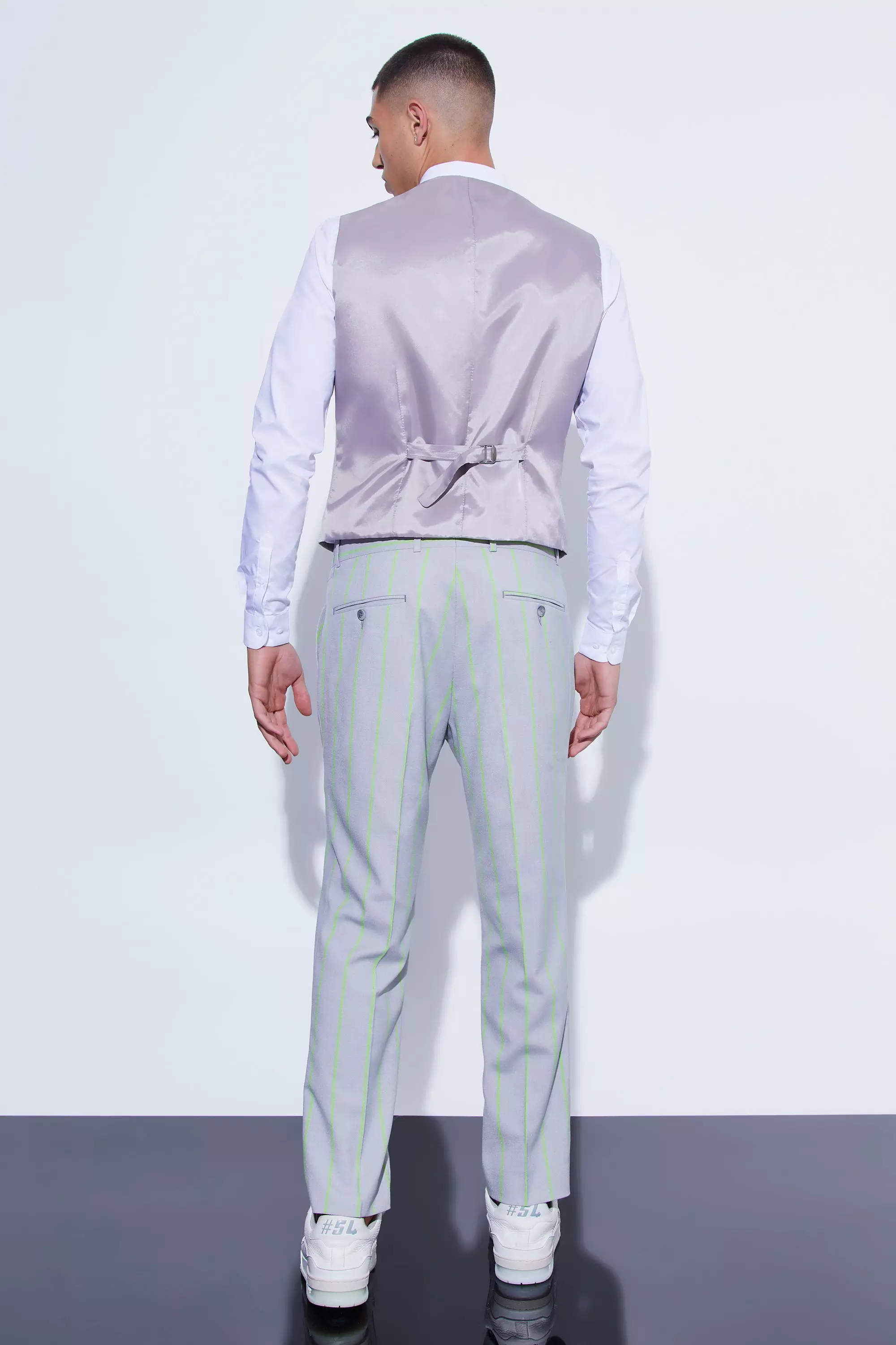 Slim-Fit Weste mit breiten Streifen, Light grey alternatives Bild