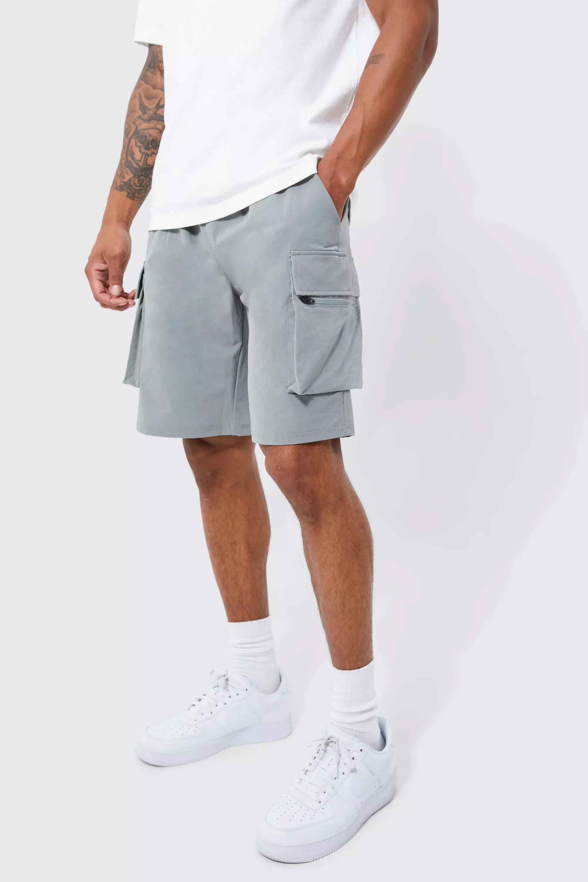 Elasticated Waist Relaxed Technical Stretch Cargo Short Sage