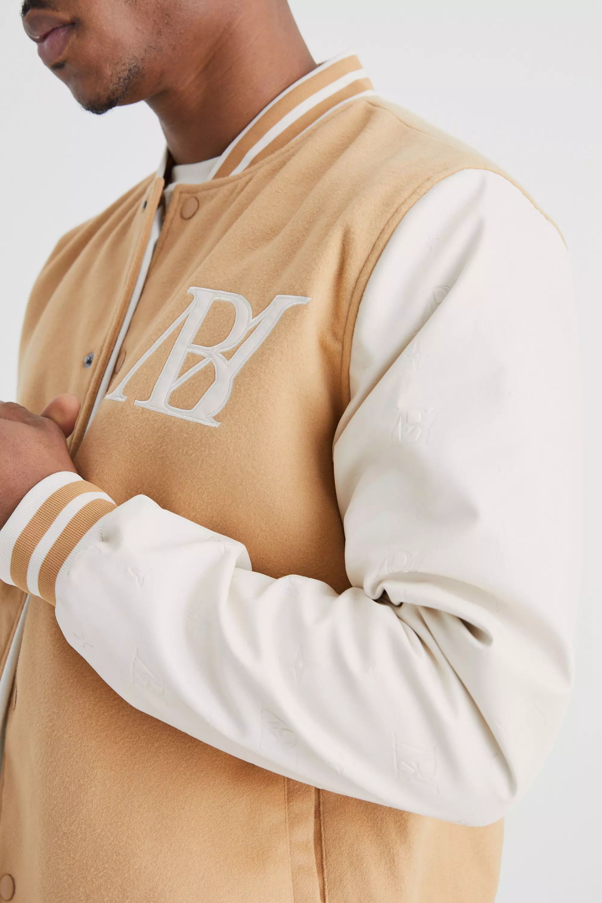 Melton Varsity Jacket With Embossed Pu Sleeves boohooMAN IE