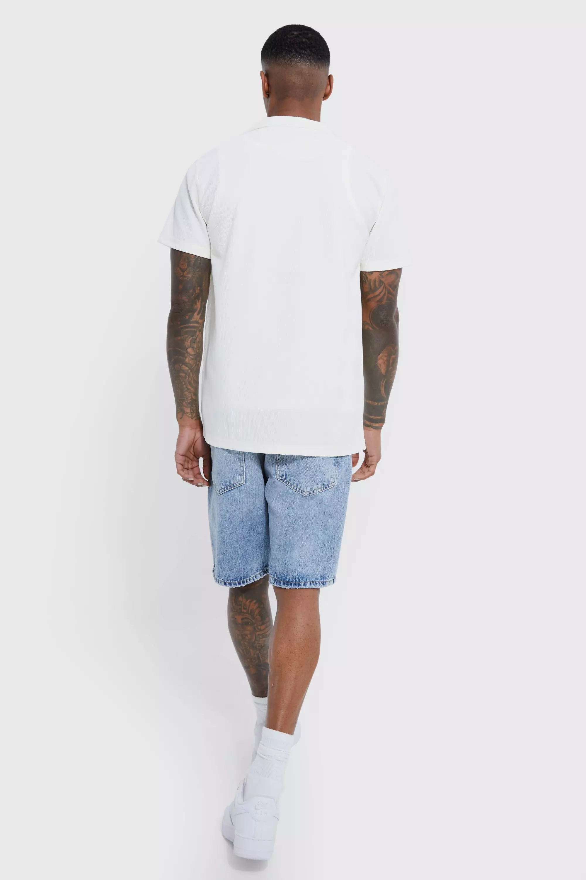 Kurzärmliges geripptes Jersey-Hemd, Sand alternatives Bild