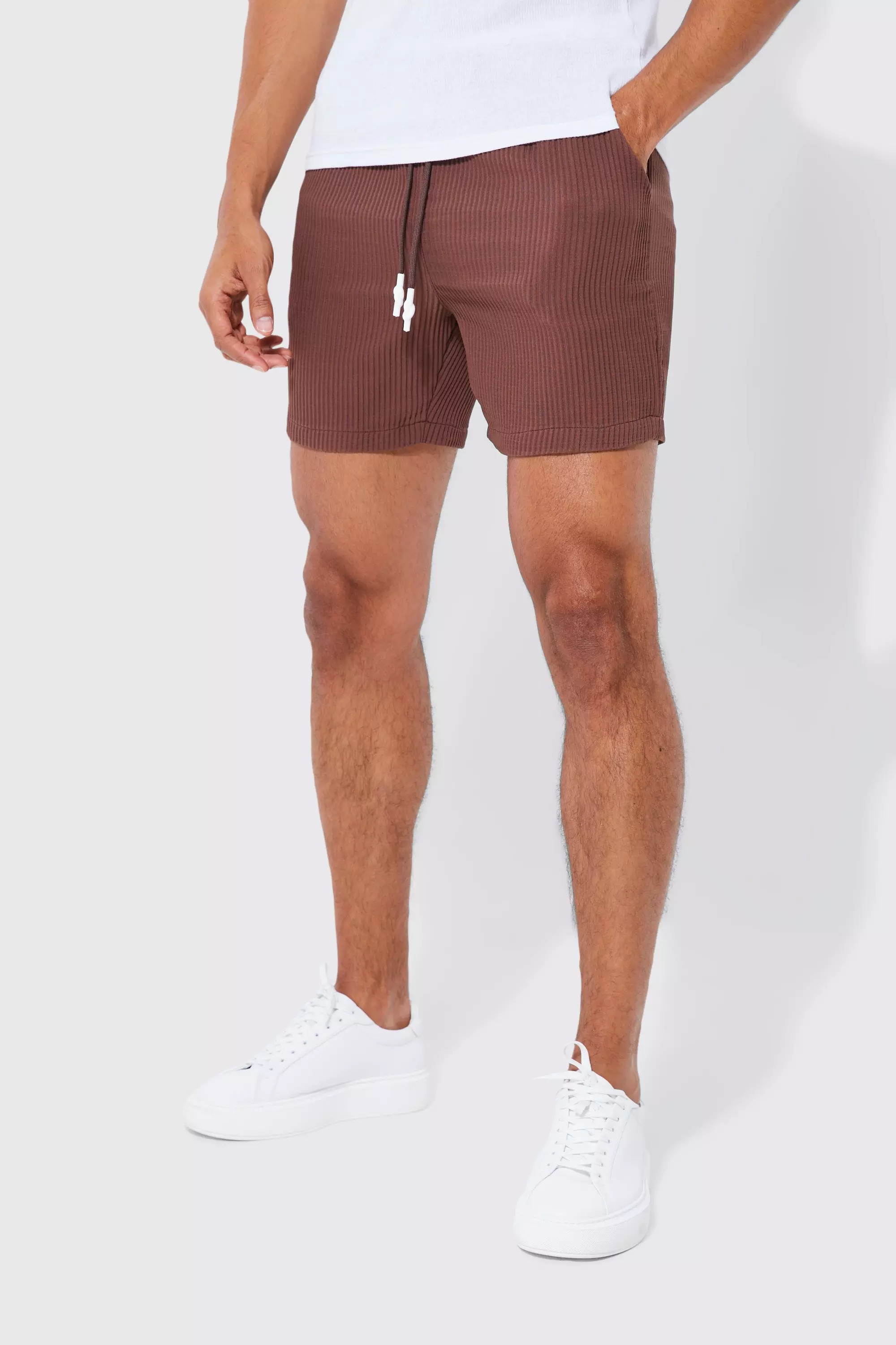 Elastic Waist Comfort Pleated Short chocolate