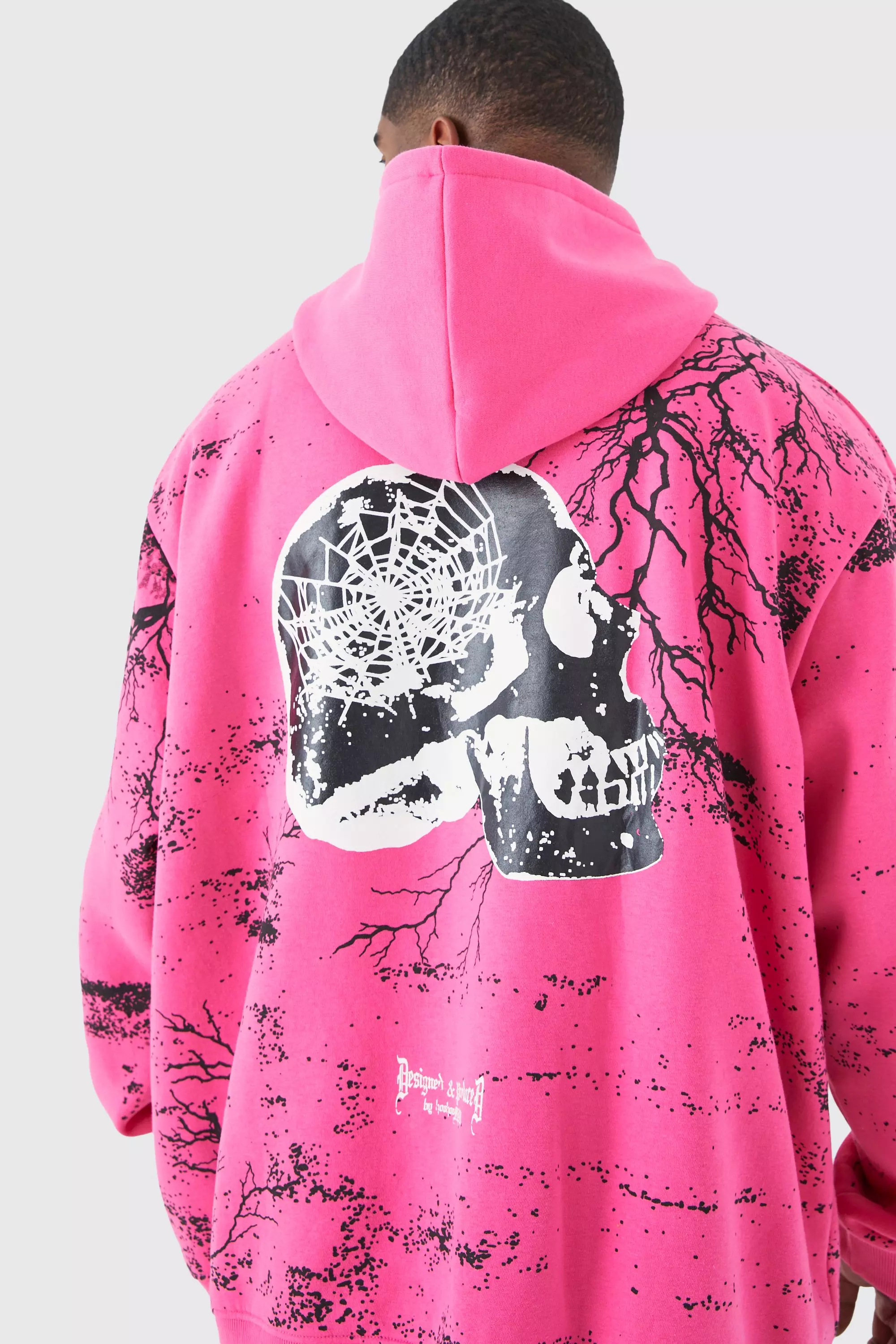 Plus Oversized Skull Graphic Hoodie boohooMAN UK