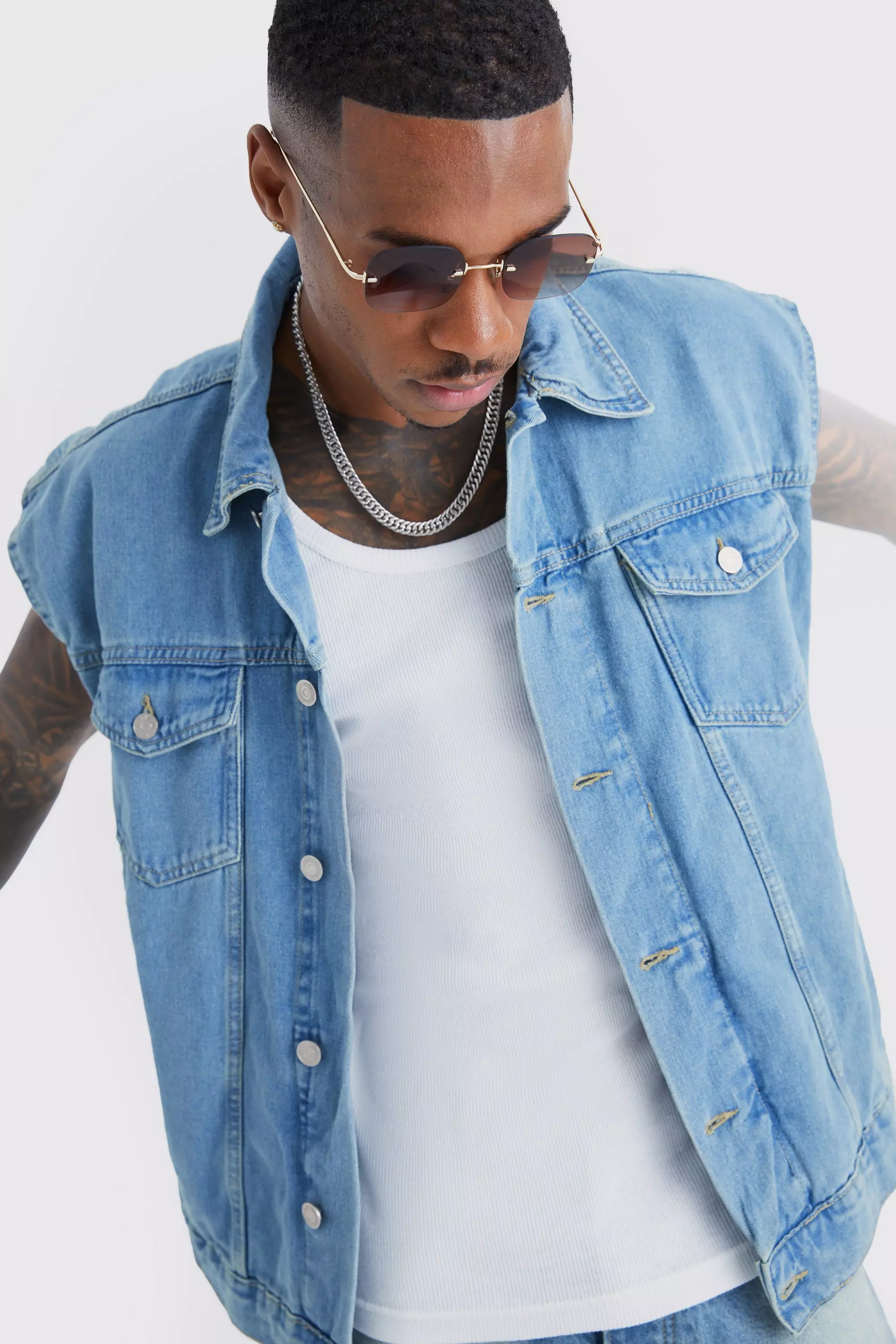 Light grey Oversized Sleeveless Denim Jacket alternative image