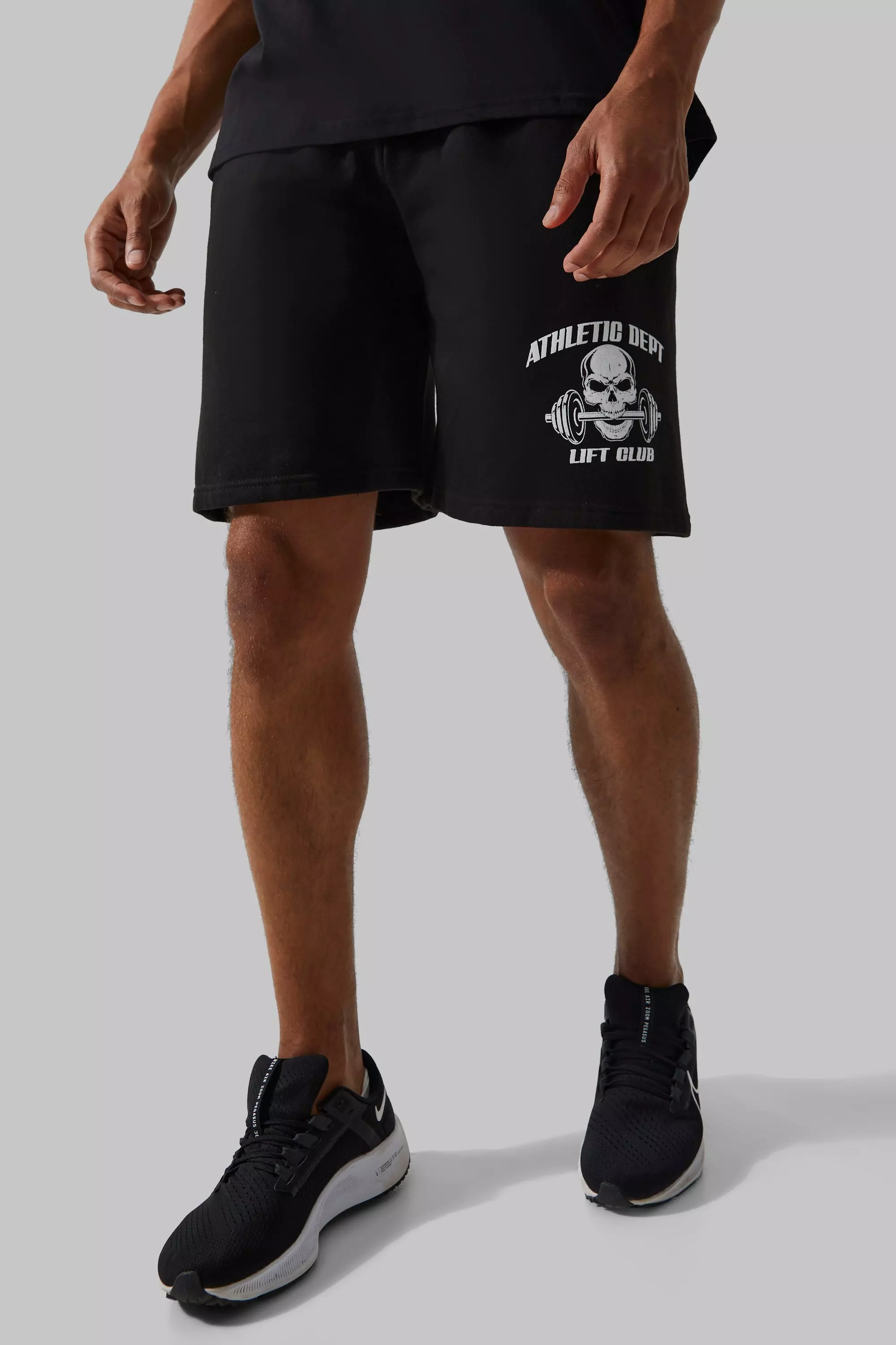 Black Man Active Oversized Graphic Shorts alternative image