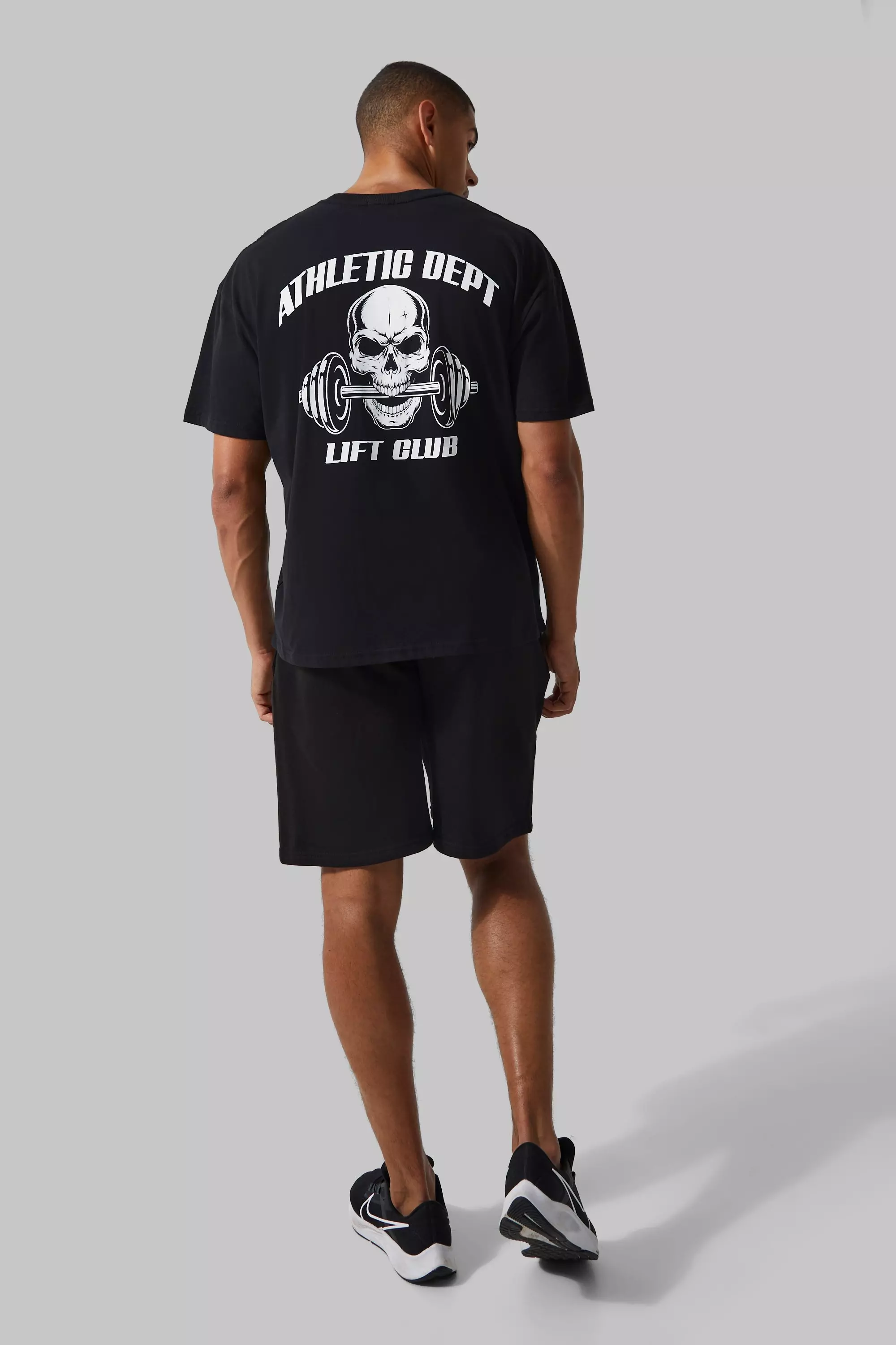 Black Man Active Oversized Graphic Shorts alternative image