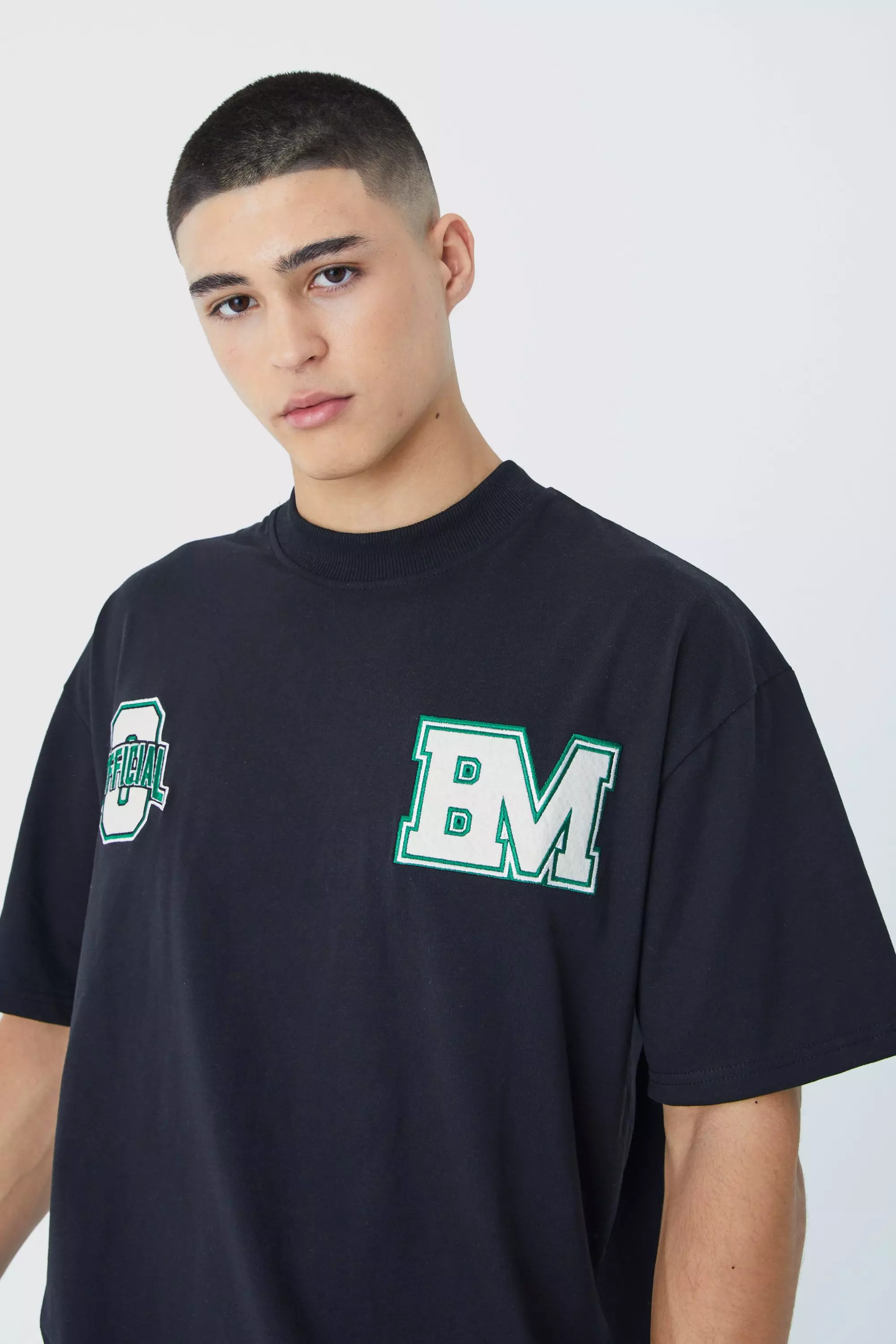 Black Oversized Worldwide Varsity Badge T-shirt alternative image