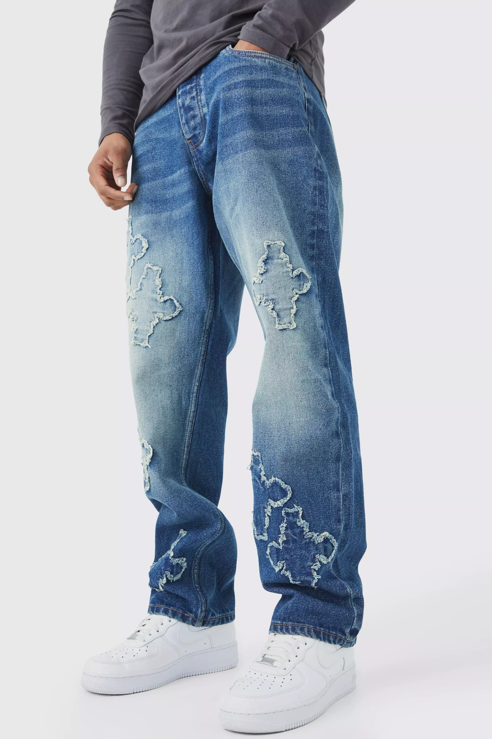 Relaxed Fit Raw Edge Cross Applique Jeans Antique wash