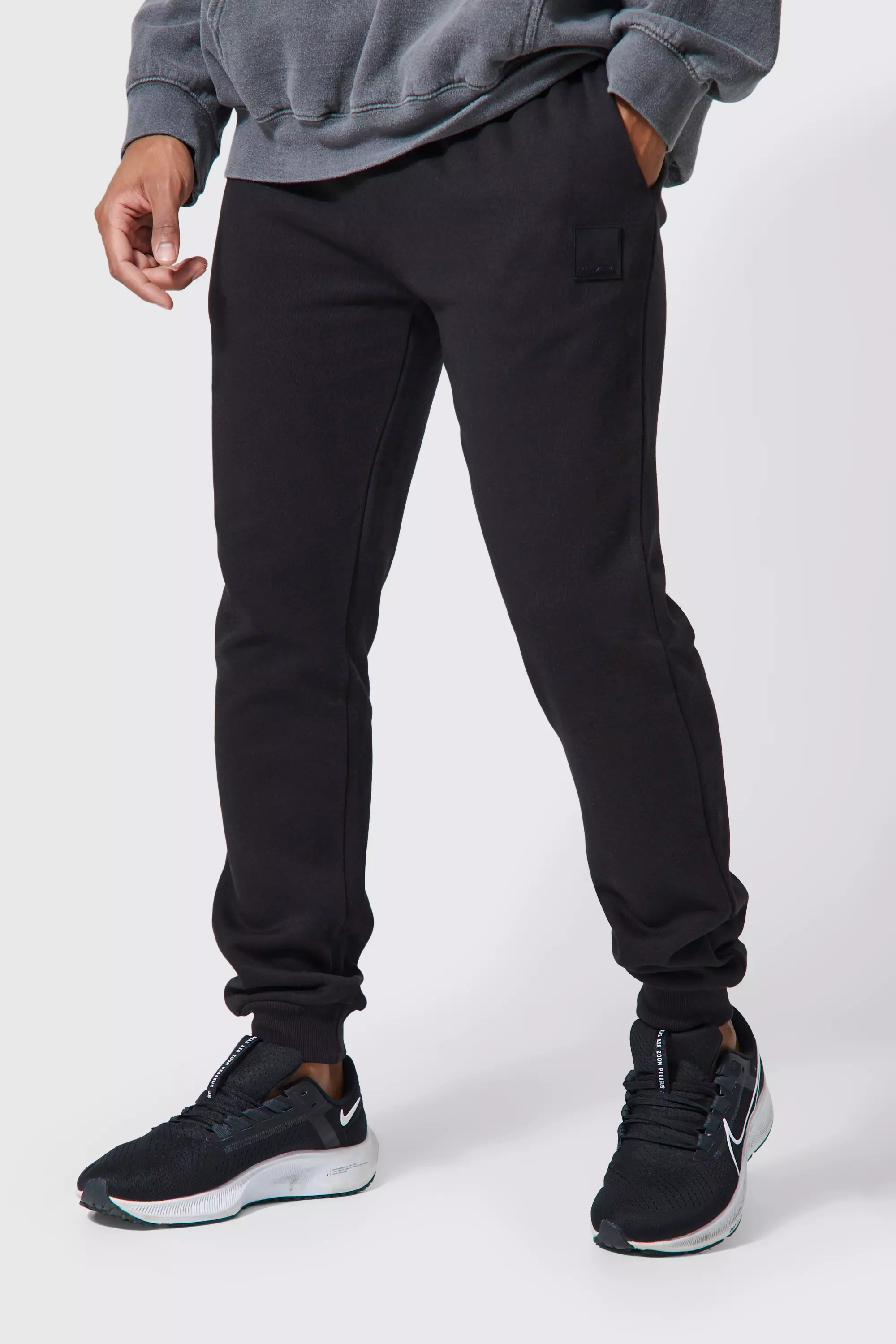 Man Active Gym Pocket Detail Regular Fit Sweatpants Black