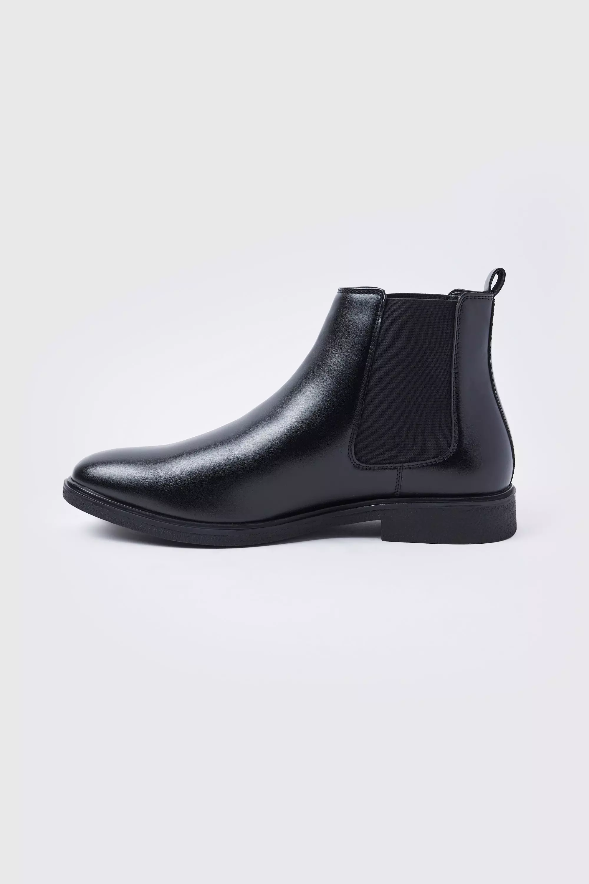 Chelsea boots faux leather on sale