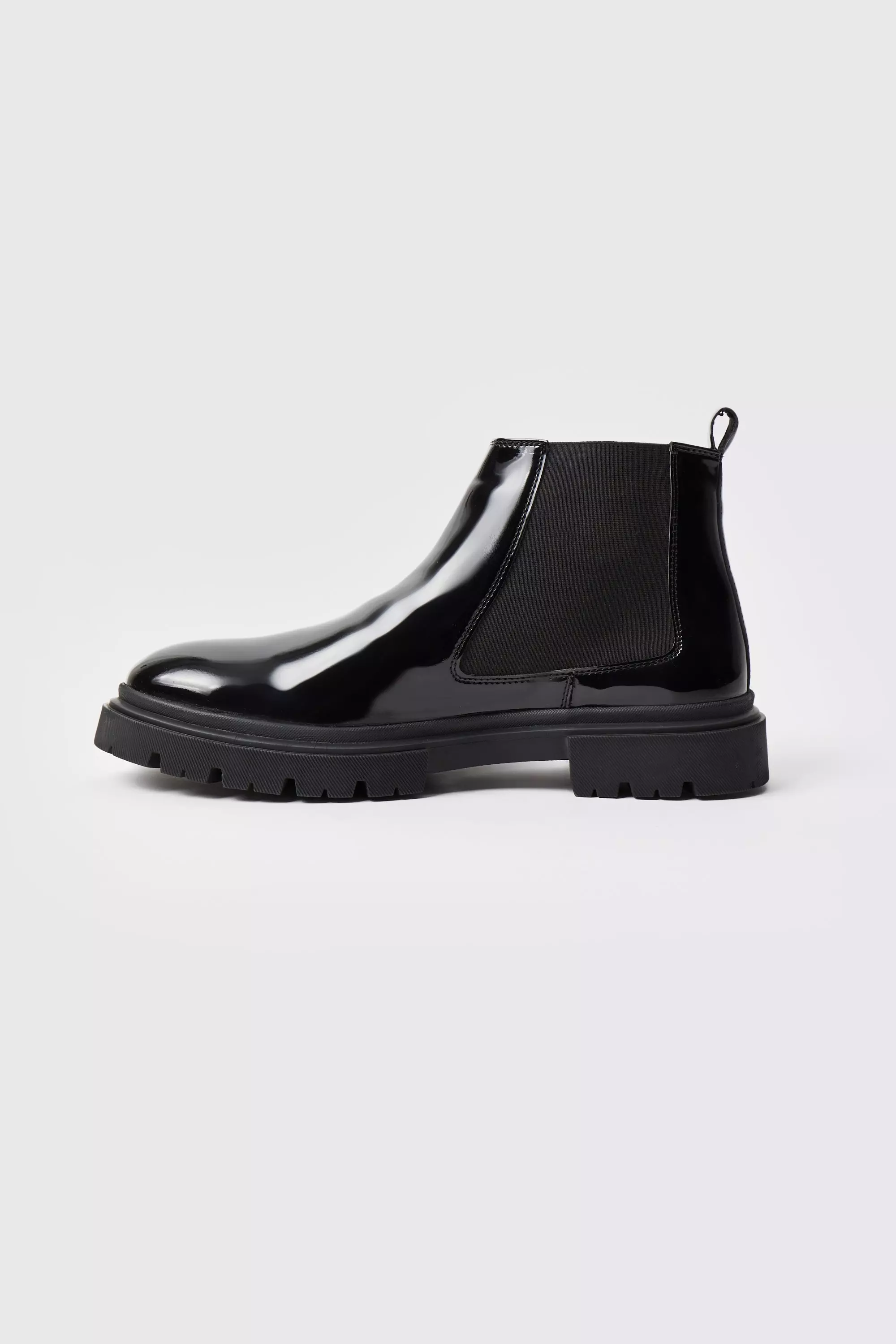 Black patent chunky chelsea boots online