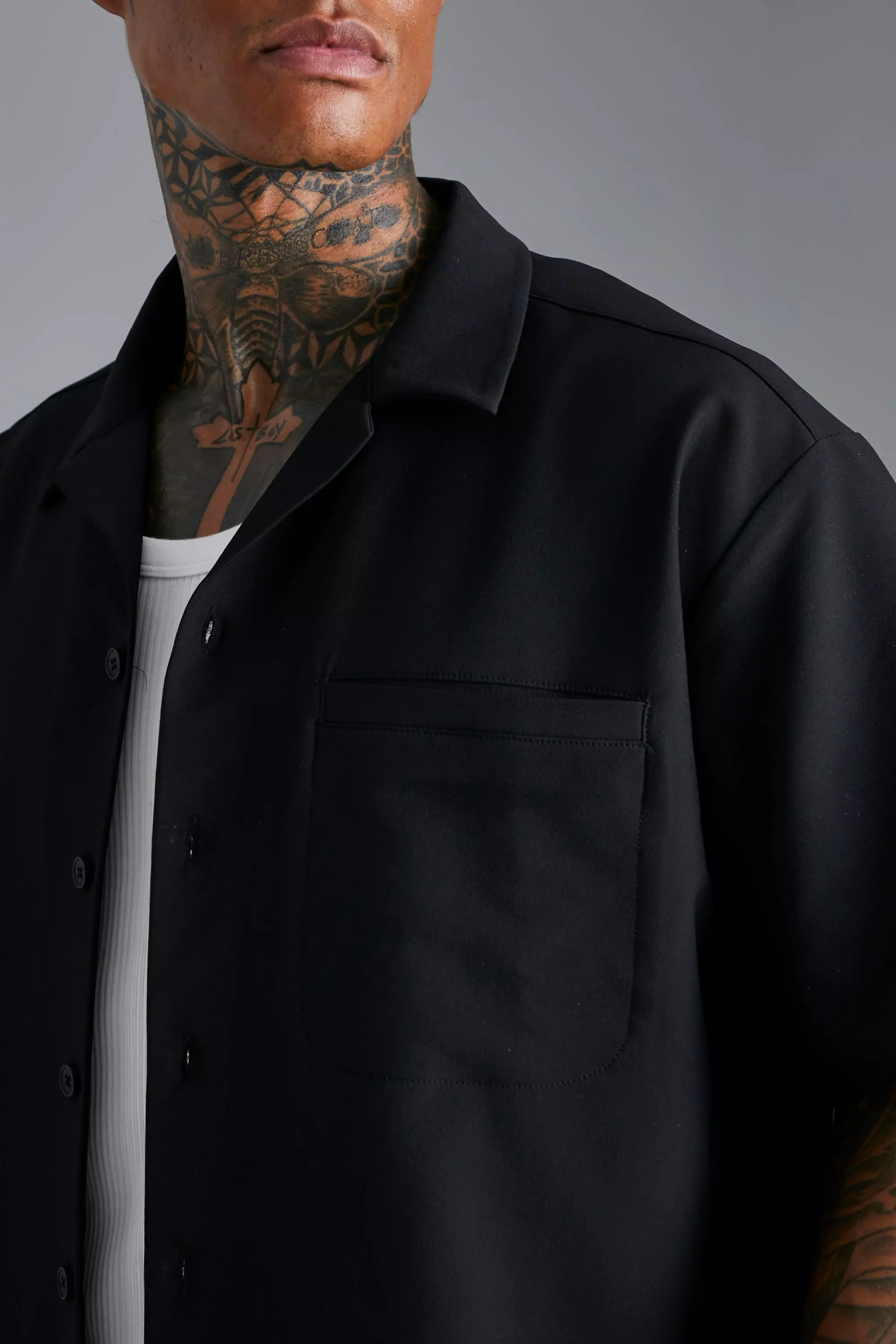 Black Short Sleeve Stretch Boxy Fit Shirt alternative image