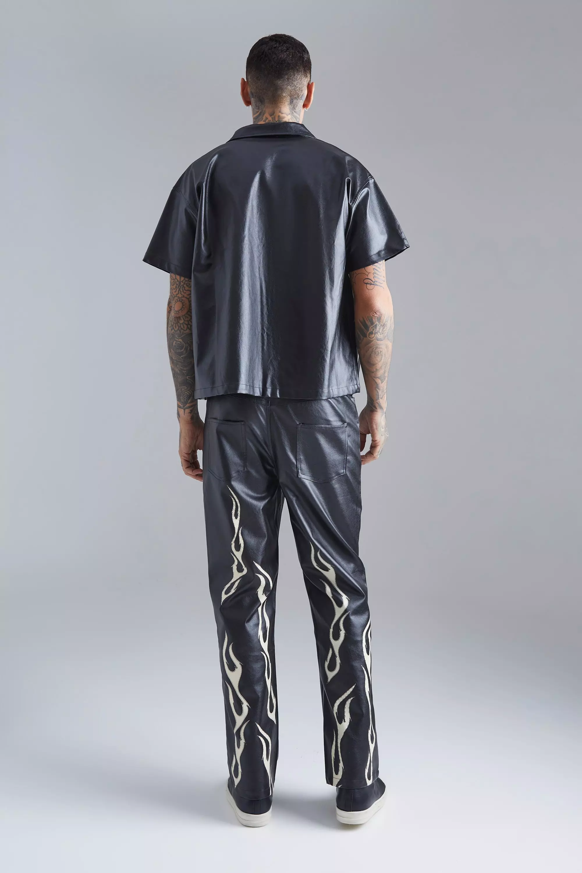 Black Short Sleeve Boxy Flame Hem Shirt alternative image