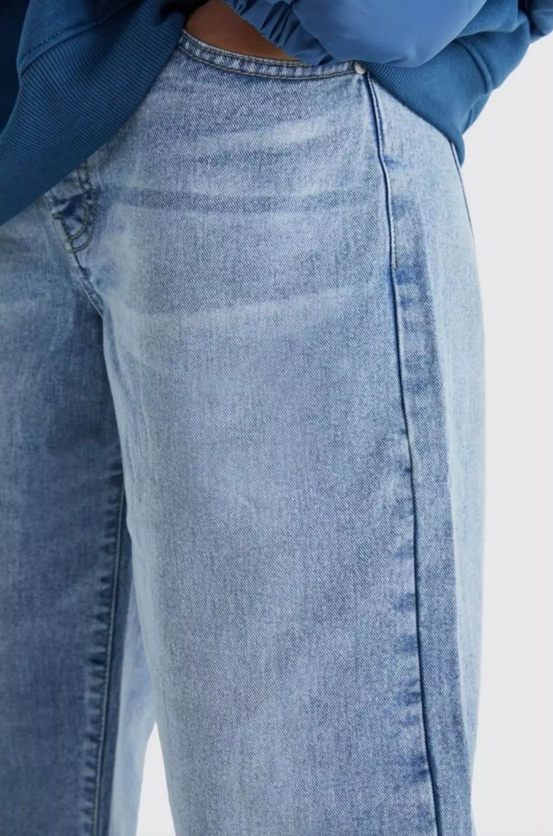 Light blue Baggy Rigid Washed Jeans alternative image