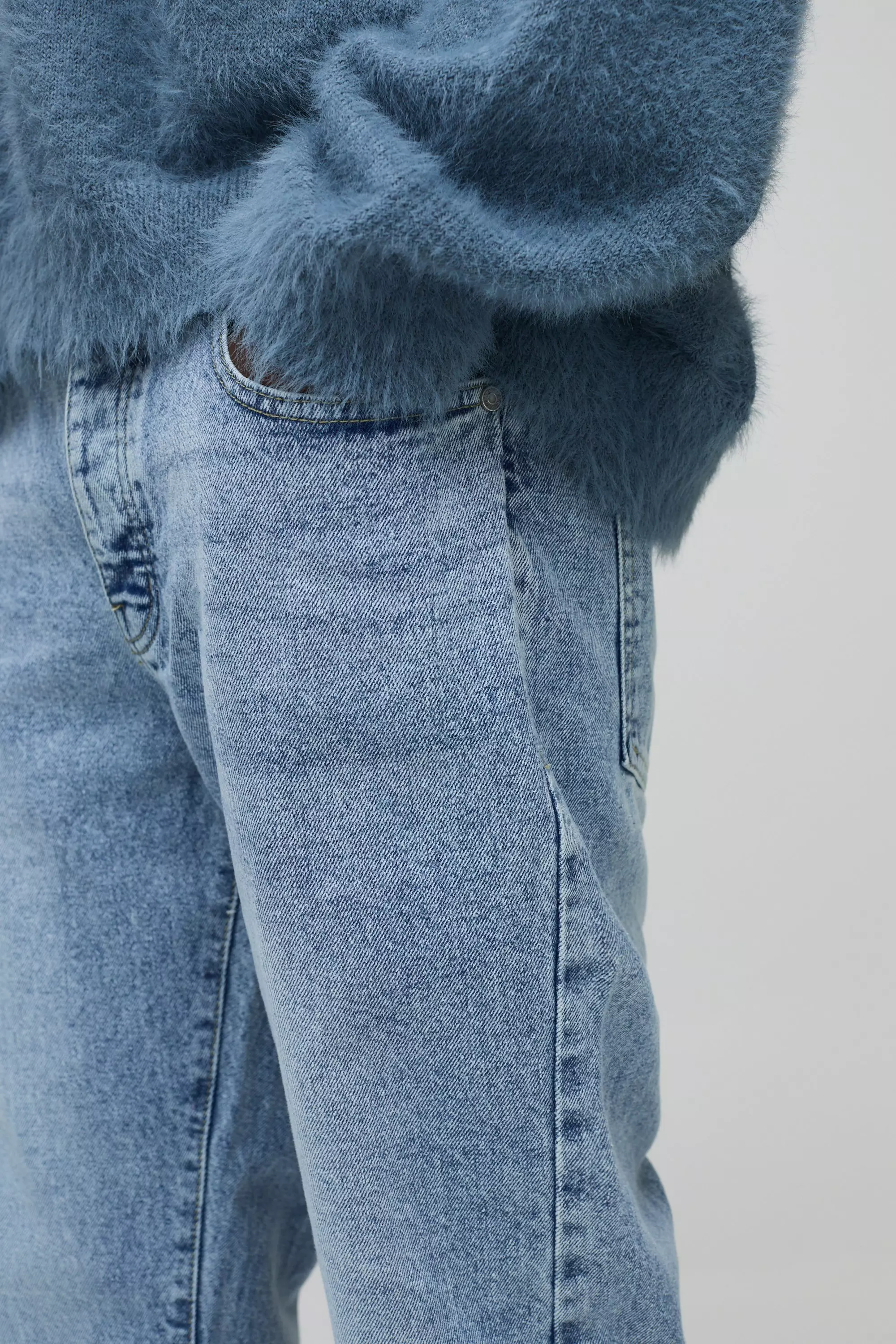 Light blue Straight Rigid Washed Jeans alternative image