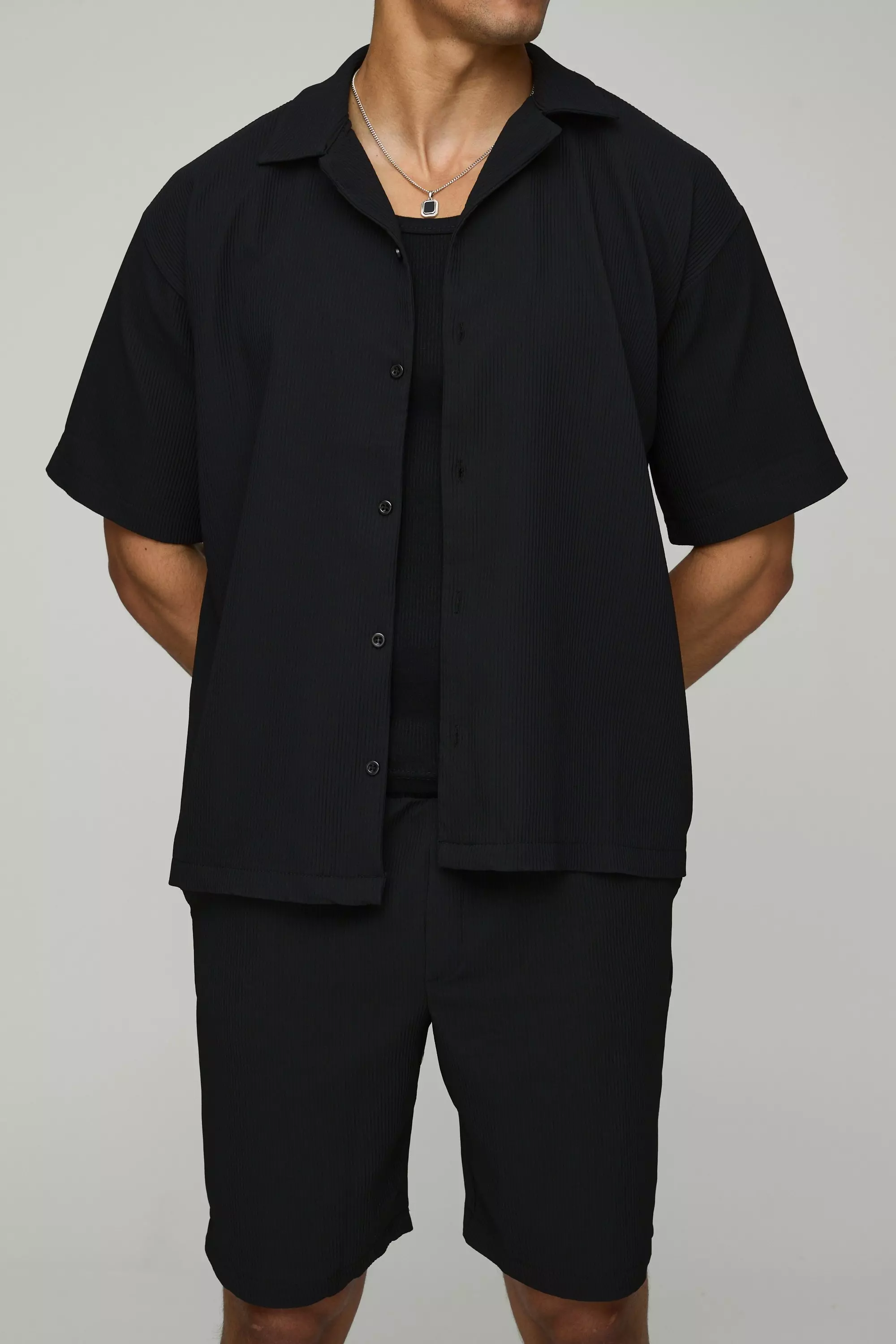 Oversized Short Sleeve Pleated Shirt And Short Black