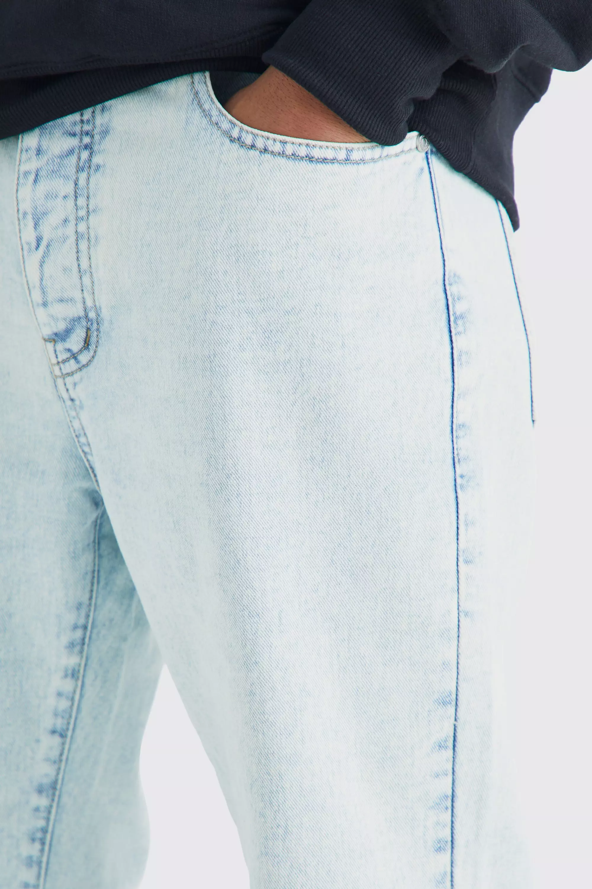 Ice blue Relaxed Rigid Flare Jean alternative image