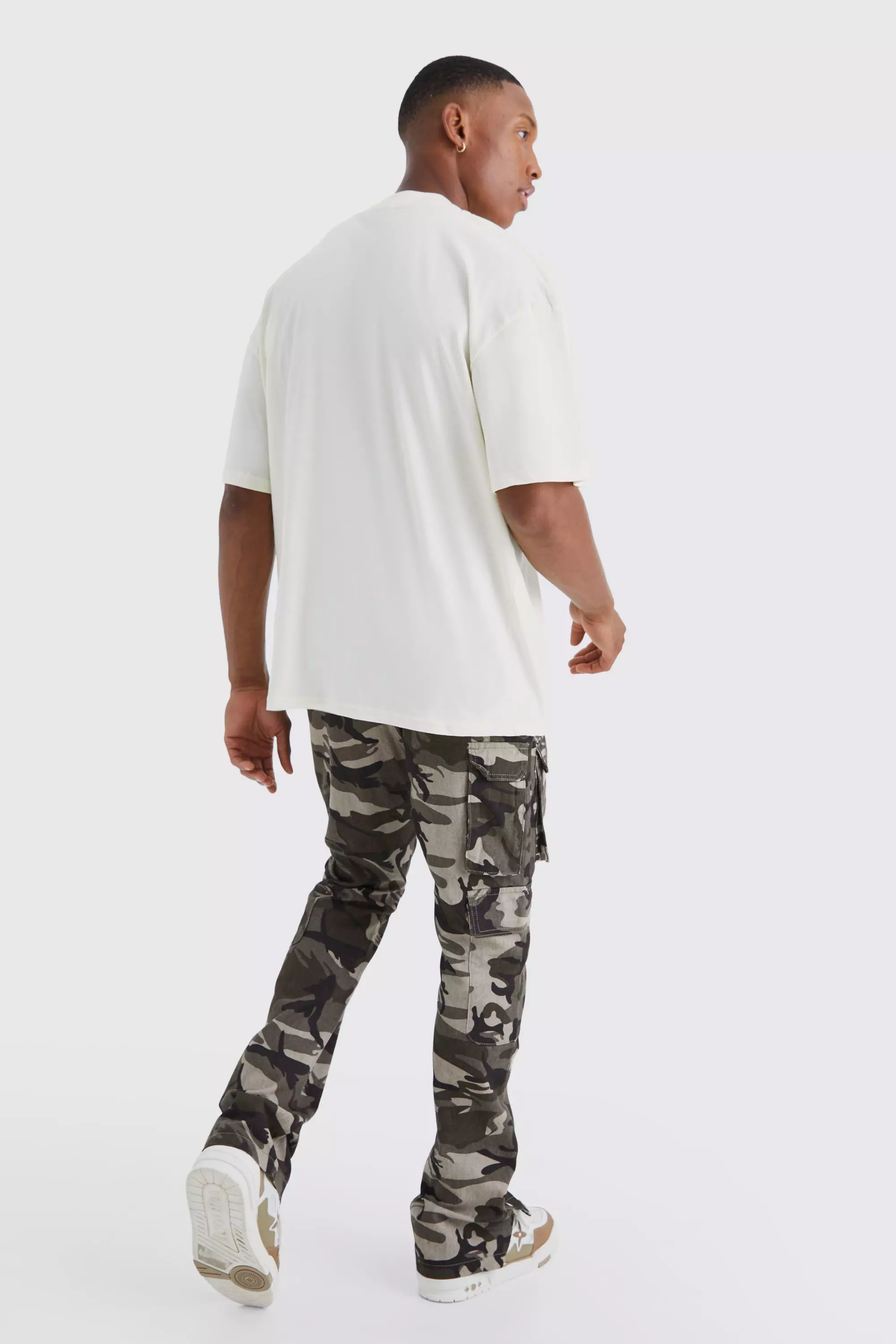 Slim Stacked Popper Hem Multi Cargo Camo Pants | boohooMAN USA