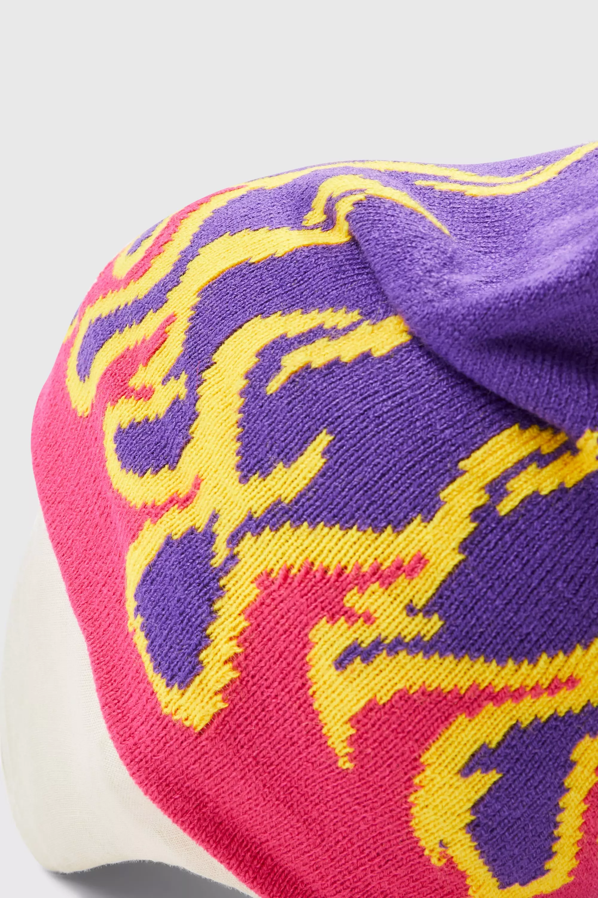 Berretto Beanie In Jacquard Con Fiamme, Purple immagine alternativa