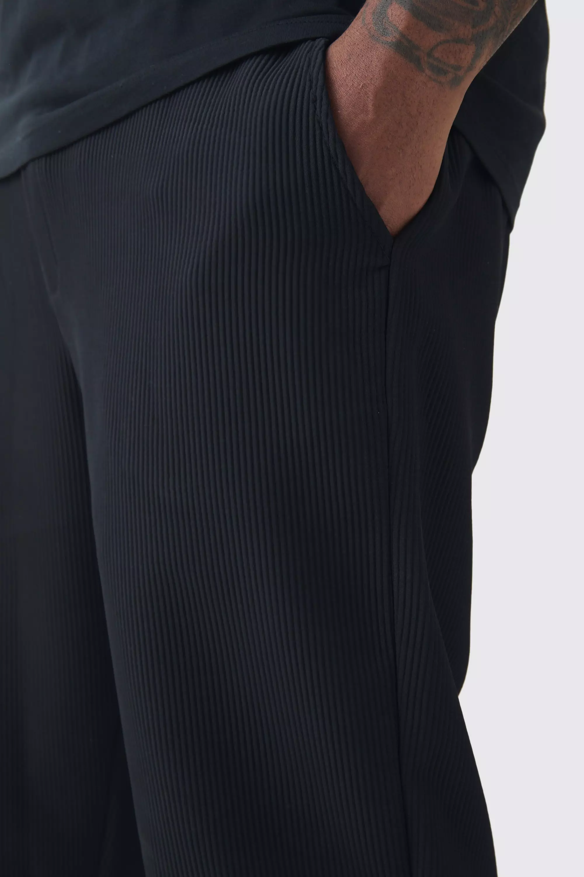 Black Plus Elastic Waist Tapered Fit Pleated Trouser alternative image
