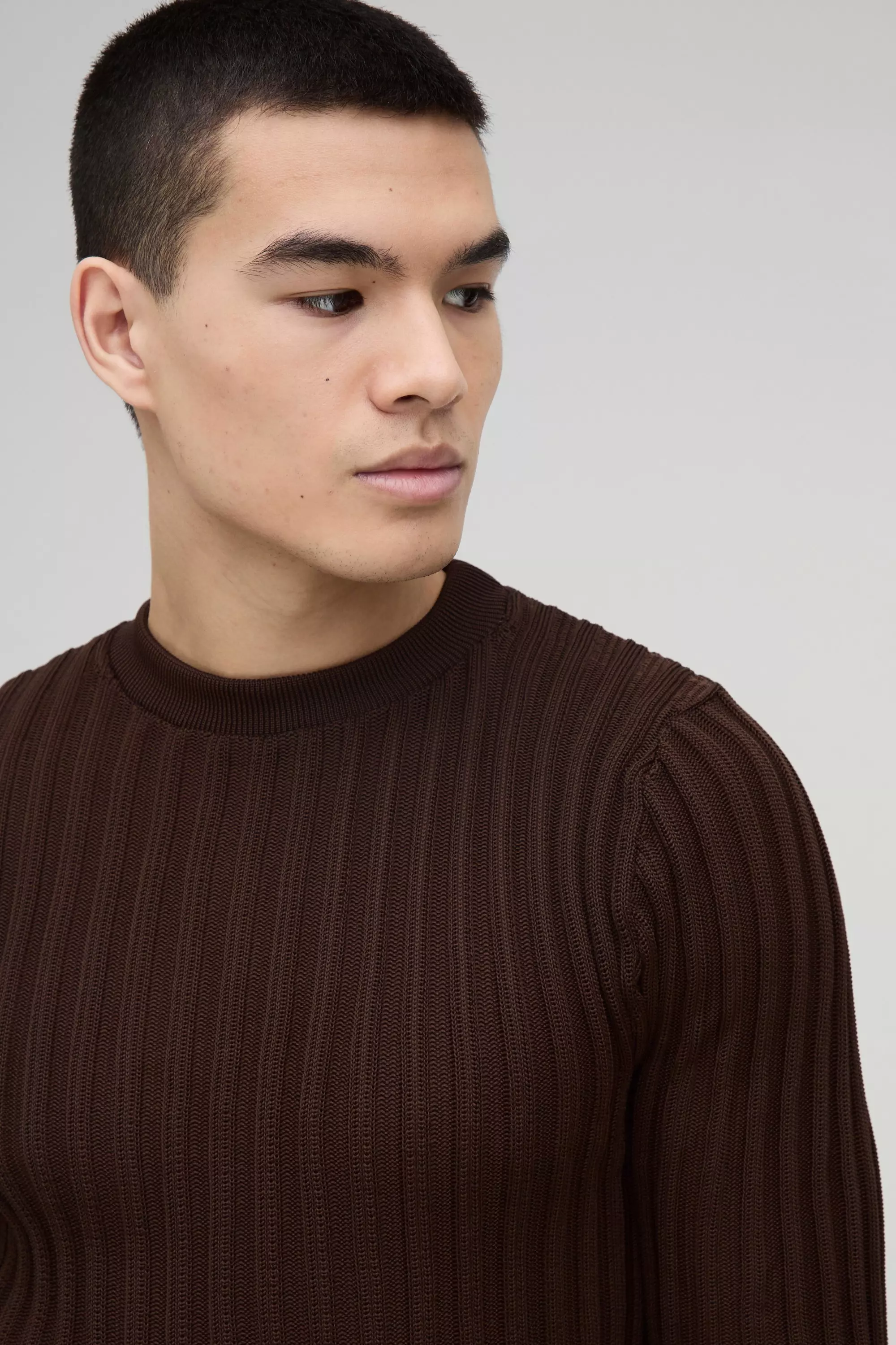 Langärmliger gerippter Muscle-Fit Pullover, Brown alternatives Bild
