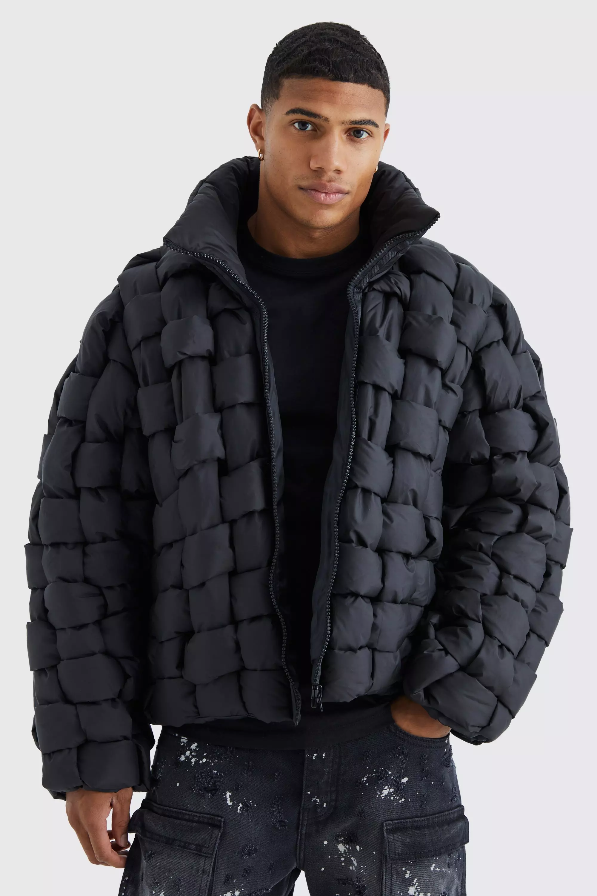 Hand Weft Nylon Puffer in Black boohooMAN