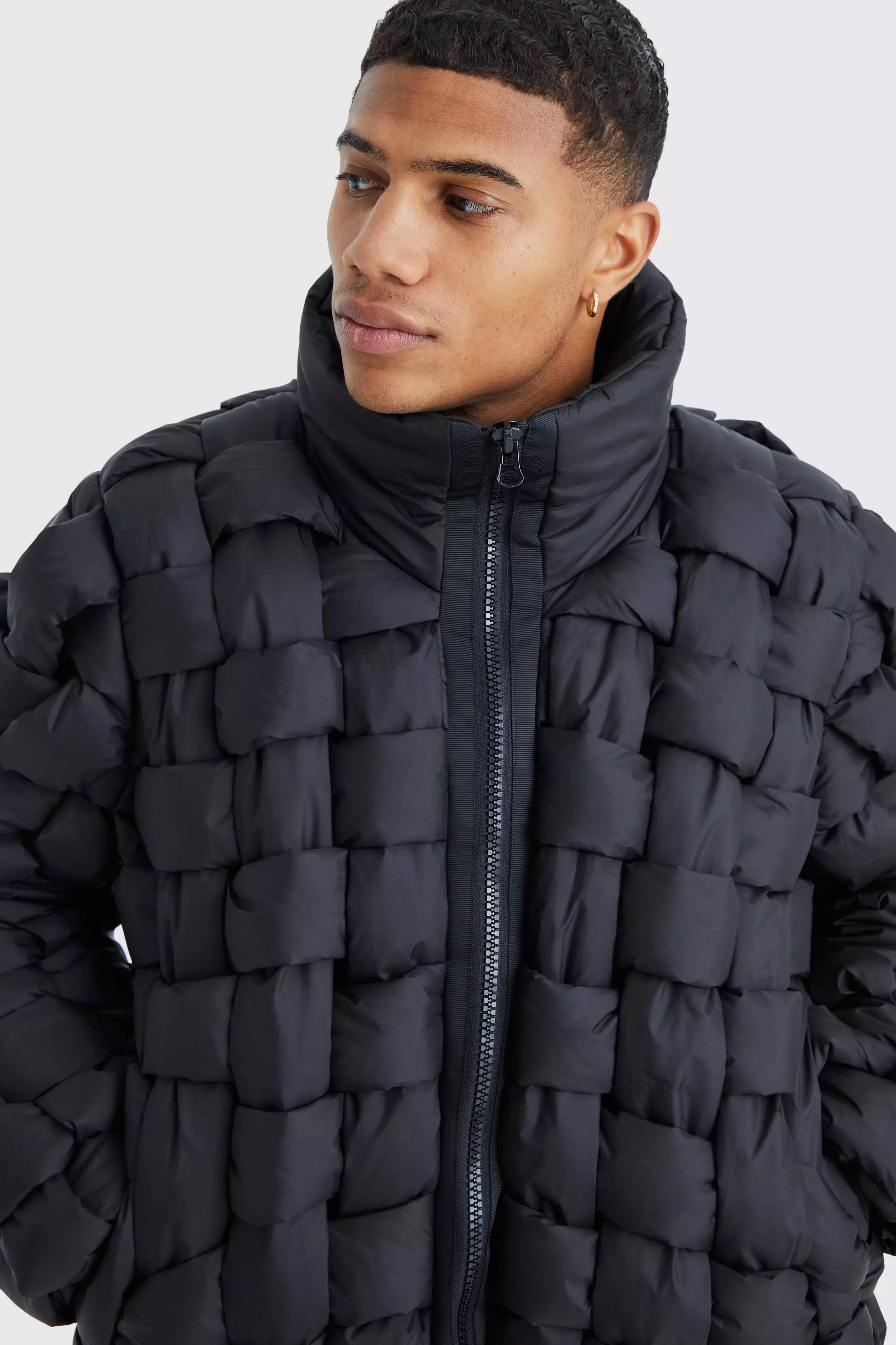 Hand Weft Nylon Puffer in Black boohooMAN USA