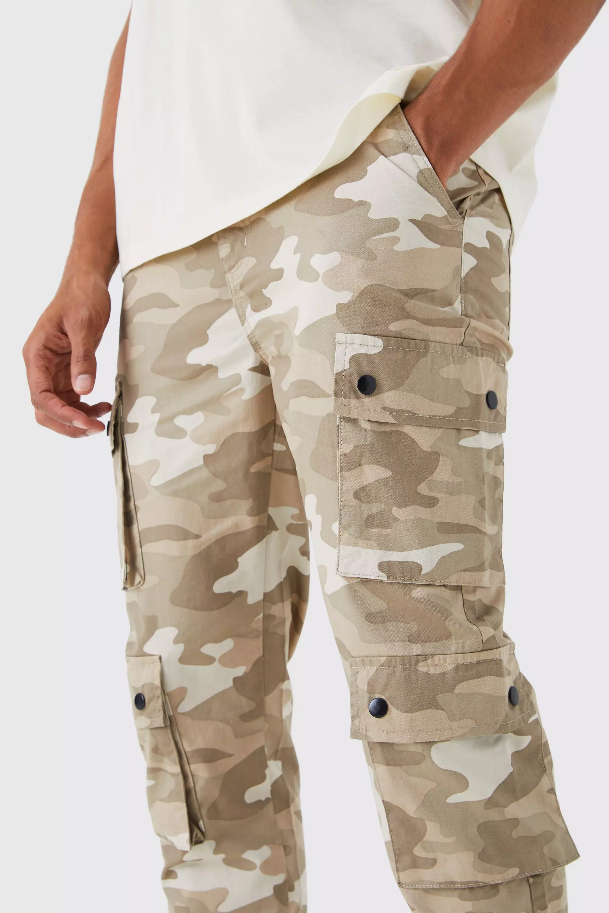Pantalon cargo slim à imprimé camouflage, Sand autre image