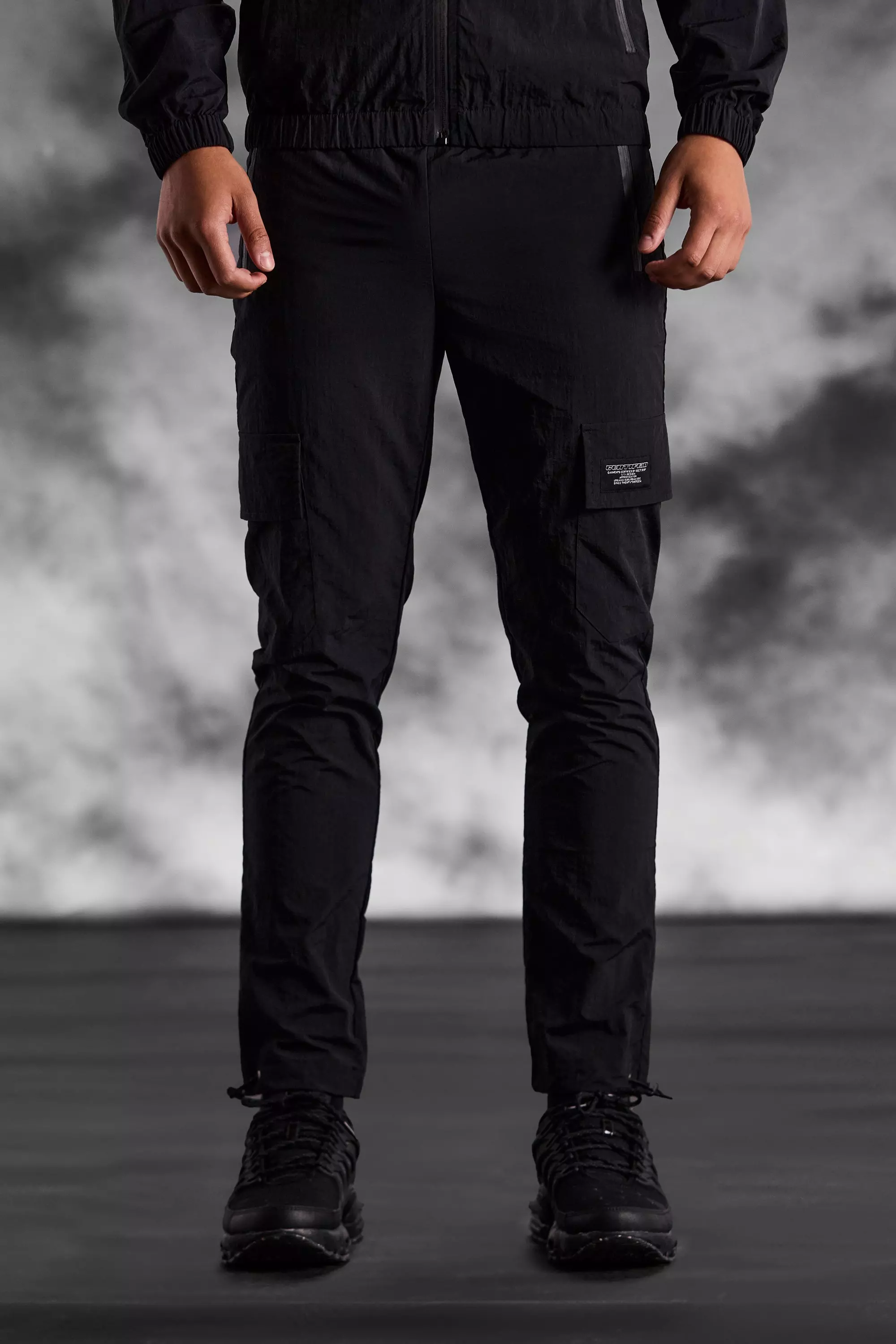Black Nylon Slim Fit ArrDee Cargo Broek alternatieve afbeelding