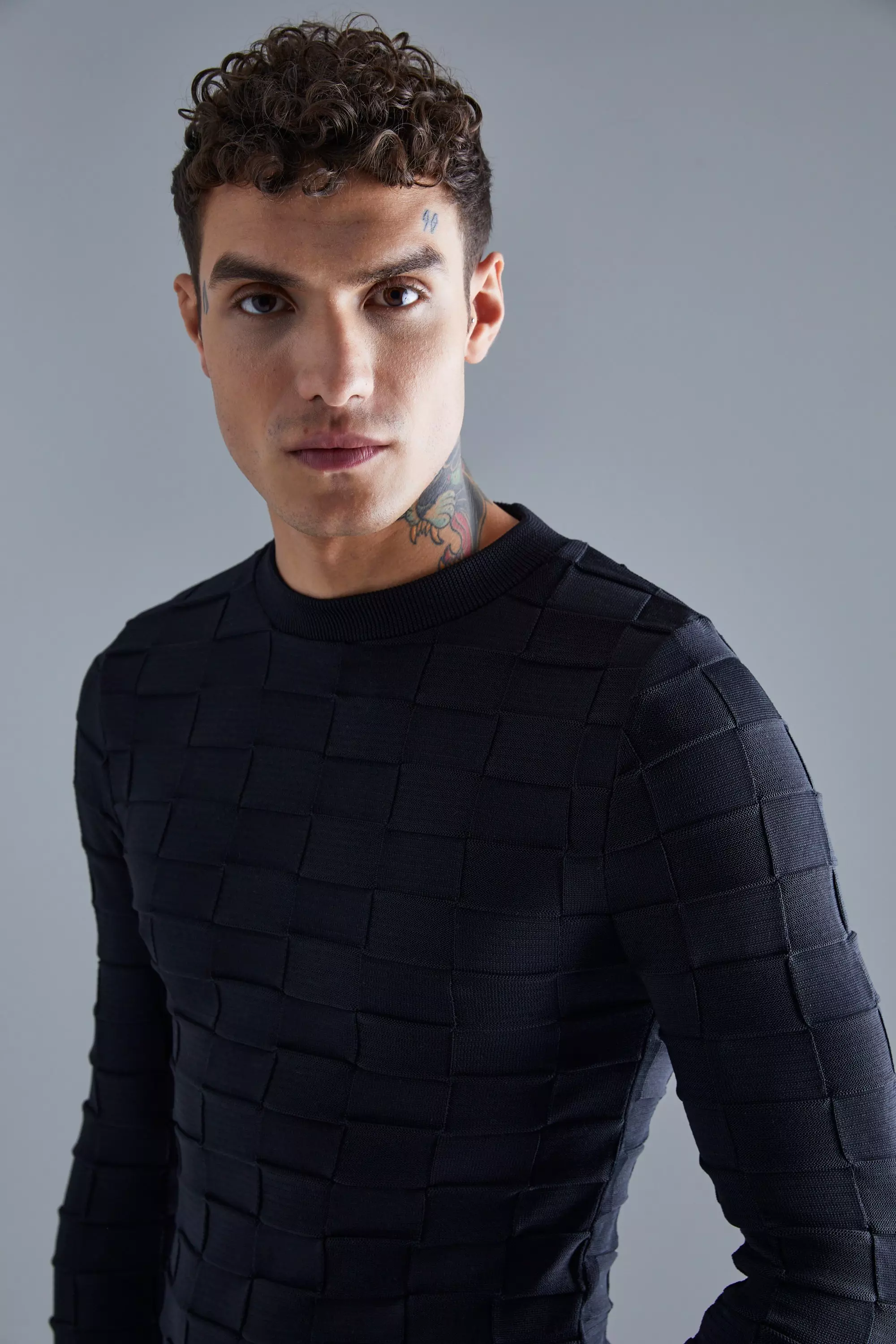 Muscle Fit Checkerboard Texture Knit Jumper boohooMAN