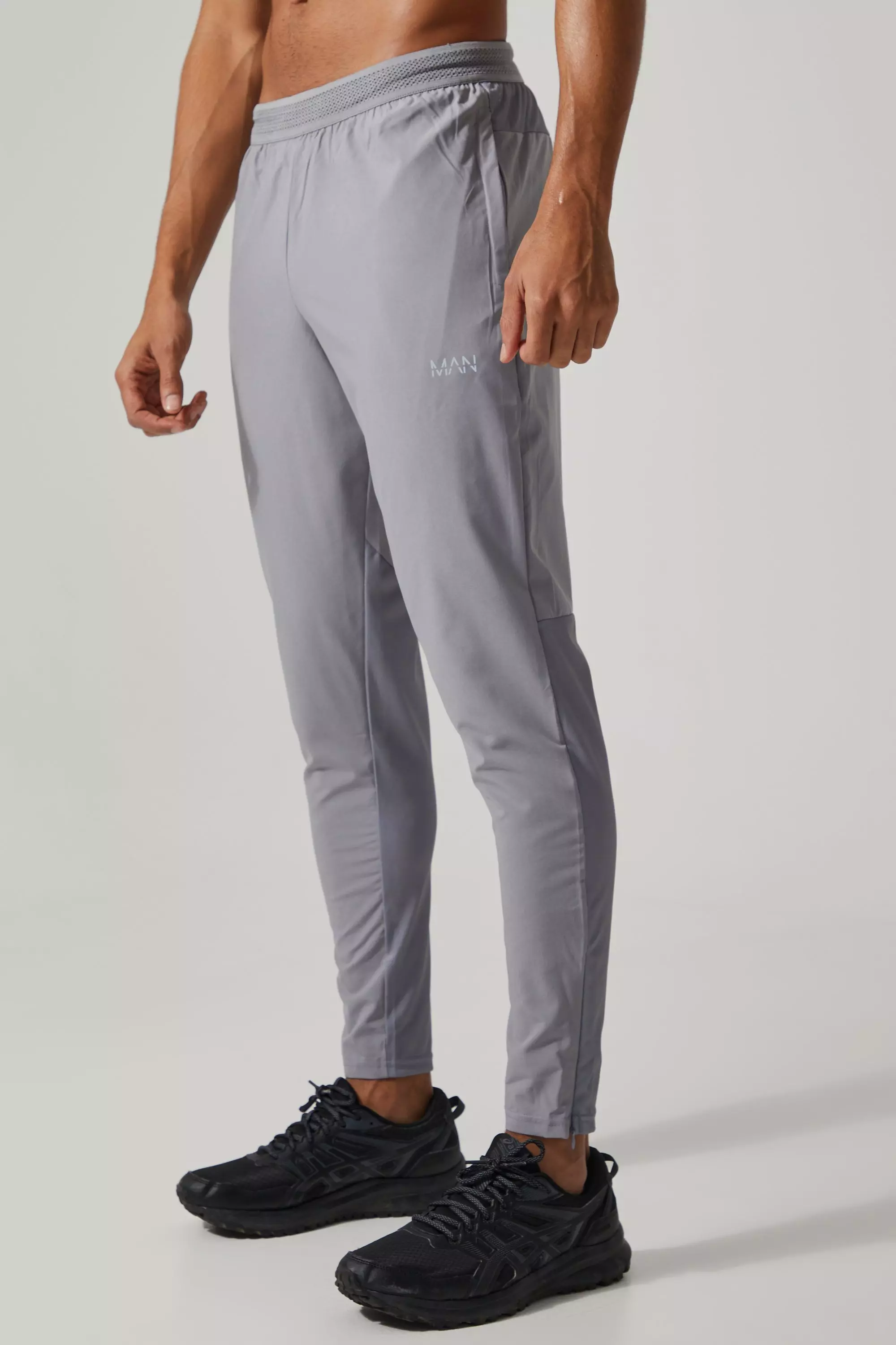 Man Active Performance Sweatpants Zip Pockets Grey