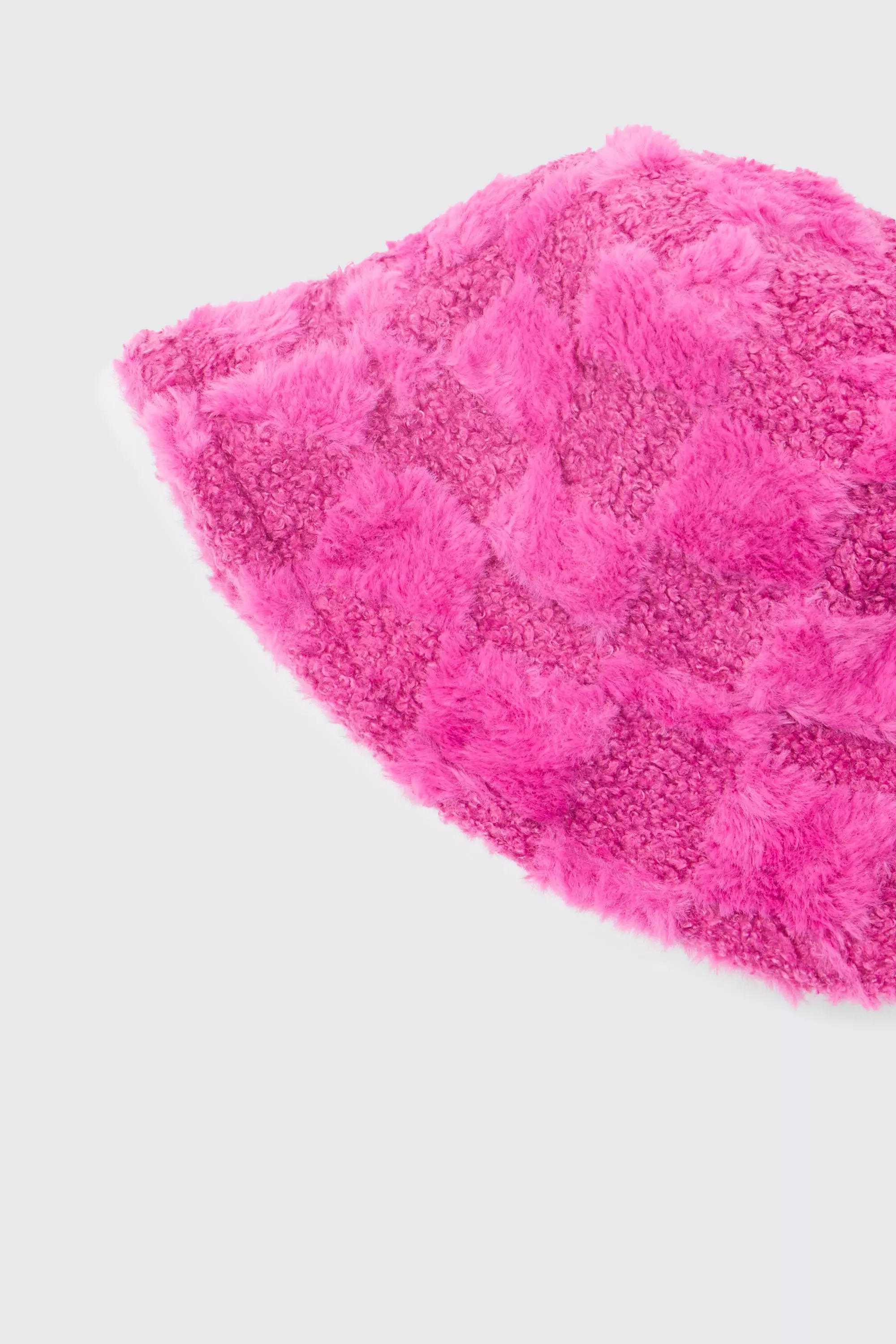 Flauschiger Anglerhut mit Schachbrett-Print, Pink alternatives Bild