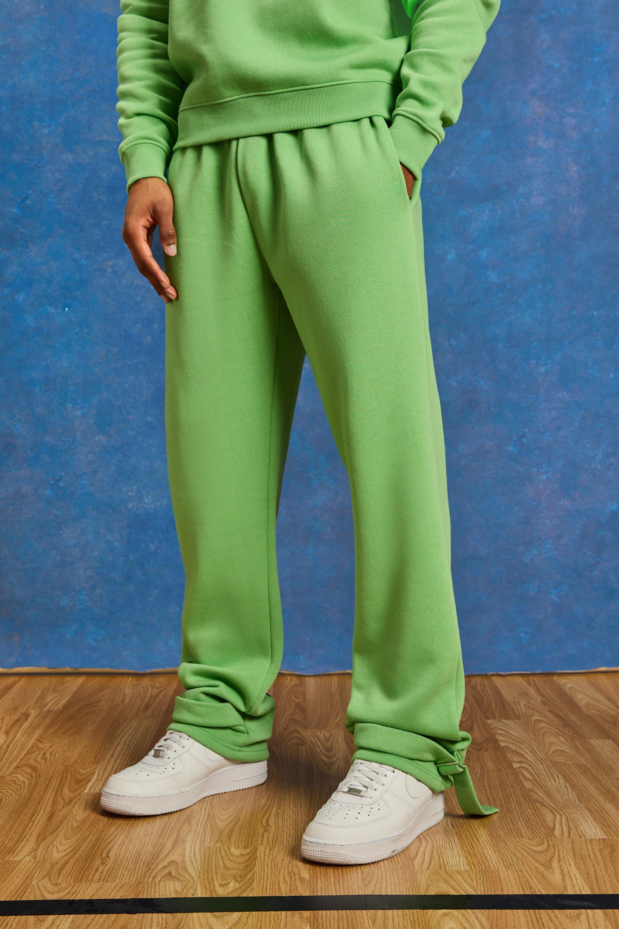 These Relaxed-Fit Joggers Are on Sale at  — Over 65,000 5