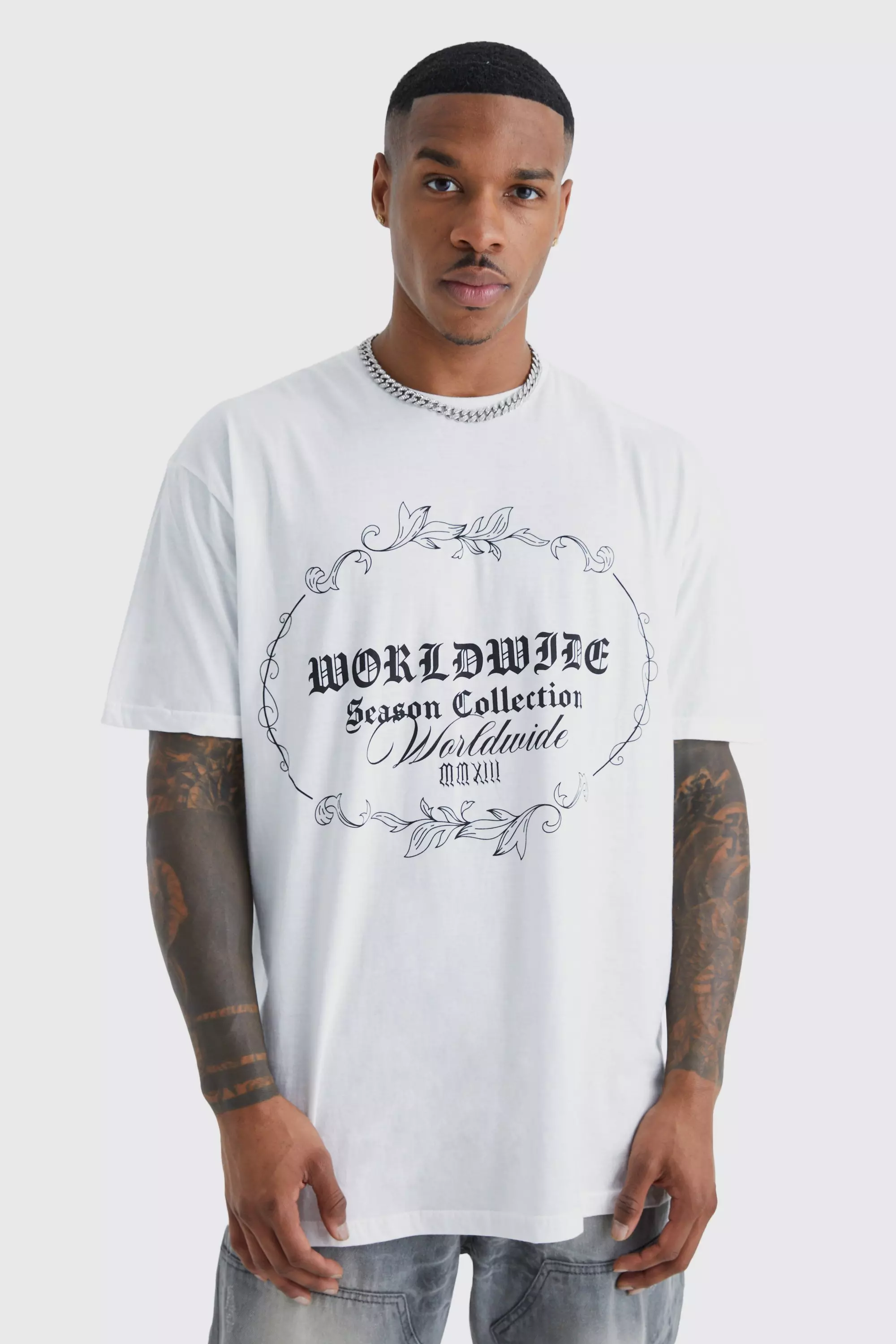 White Oversized Worldwide Graphic T-shirt alternative image